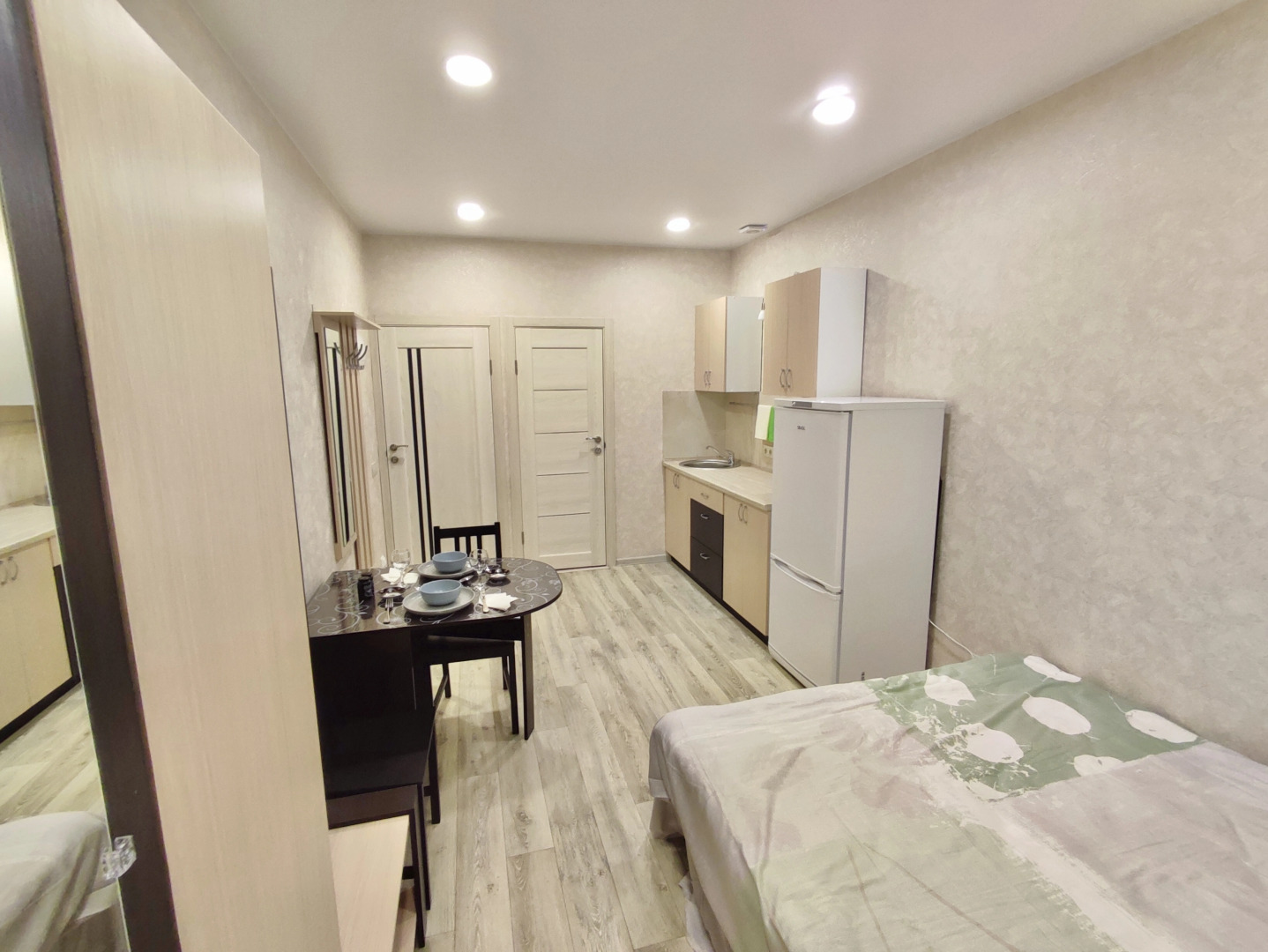 Апартаменты Гости Любят у метро Рассказовка Зеленая