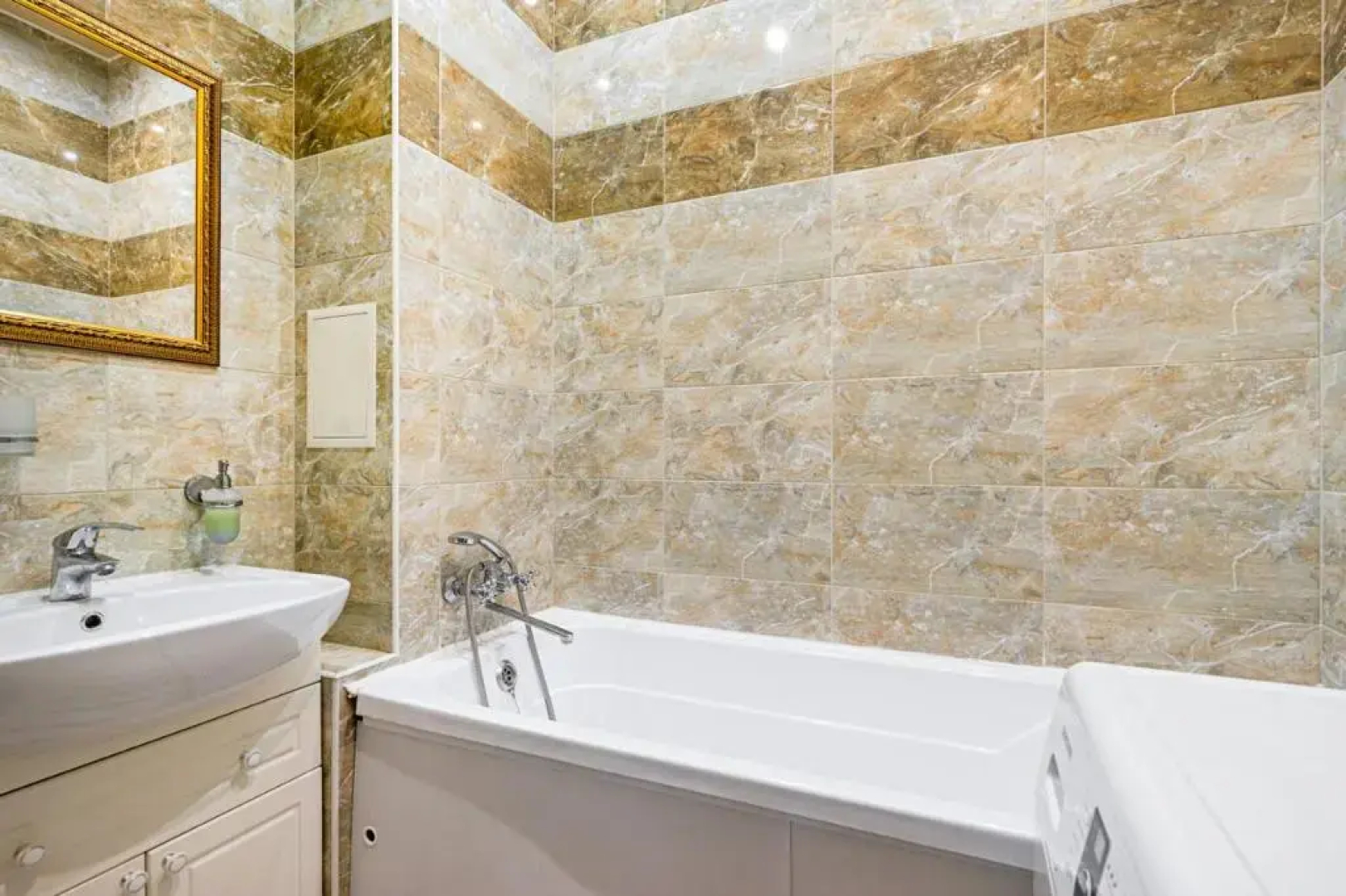 Апартаменты Роскошные возле Чаши