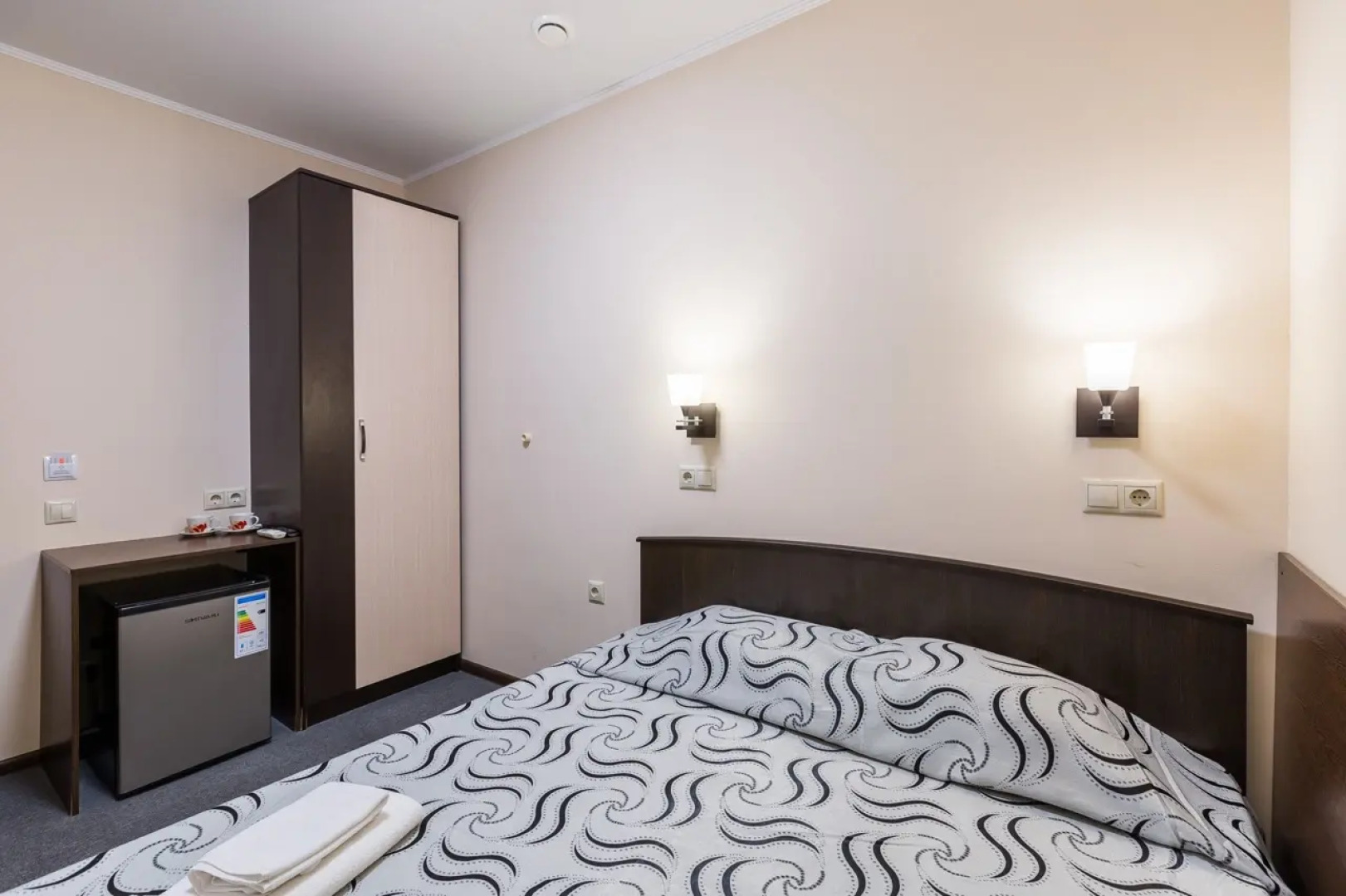 Отель Very Hotel