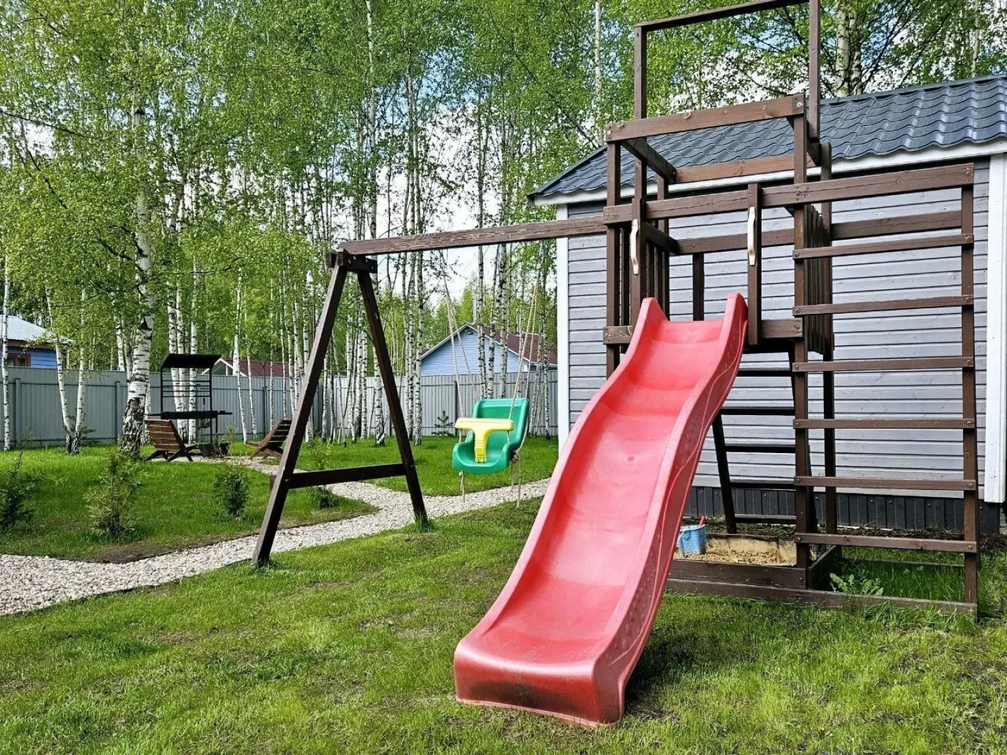 Частный дом VDомике"