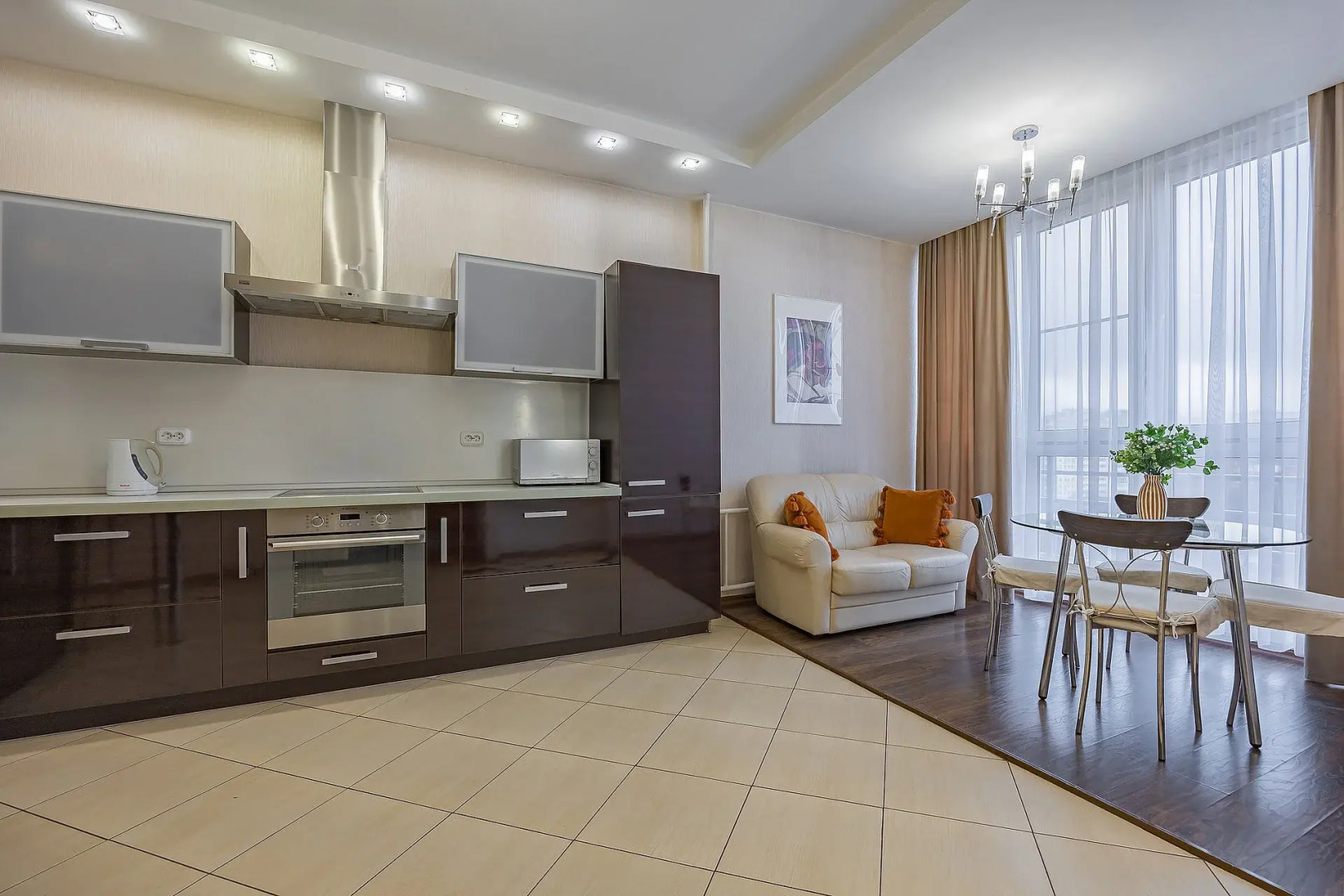 Апартаменты в центре на улице Студеная 68а Сова-Дом