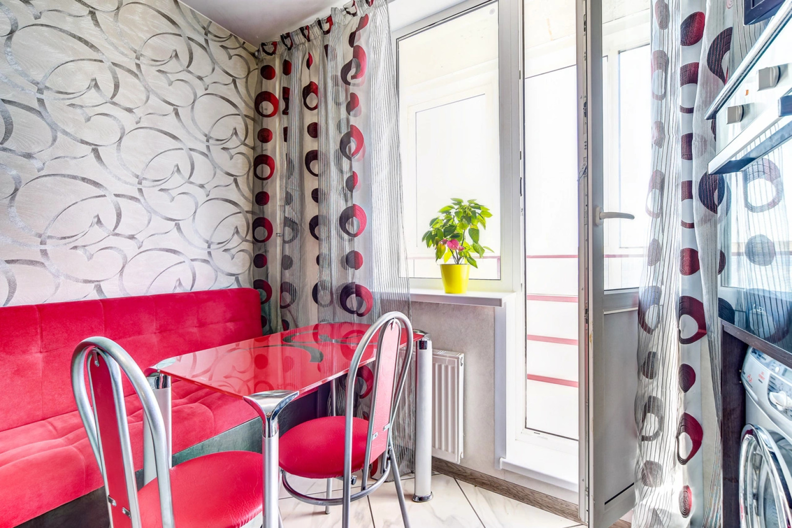 Апартаменты с 1 спальней и балконом