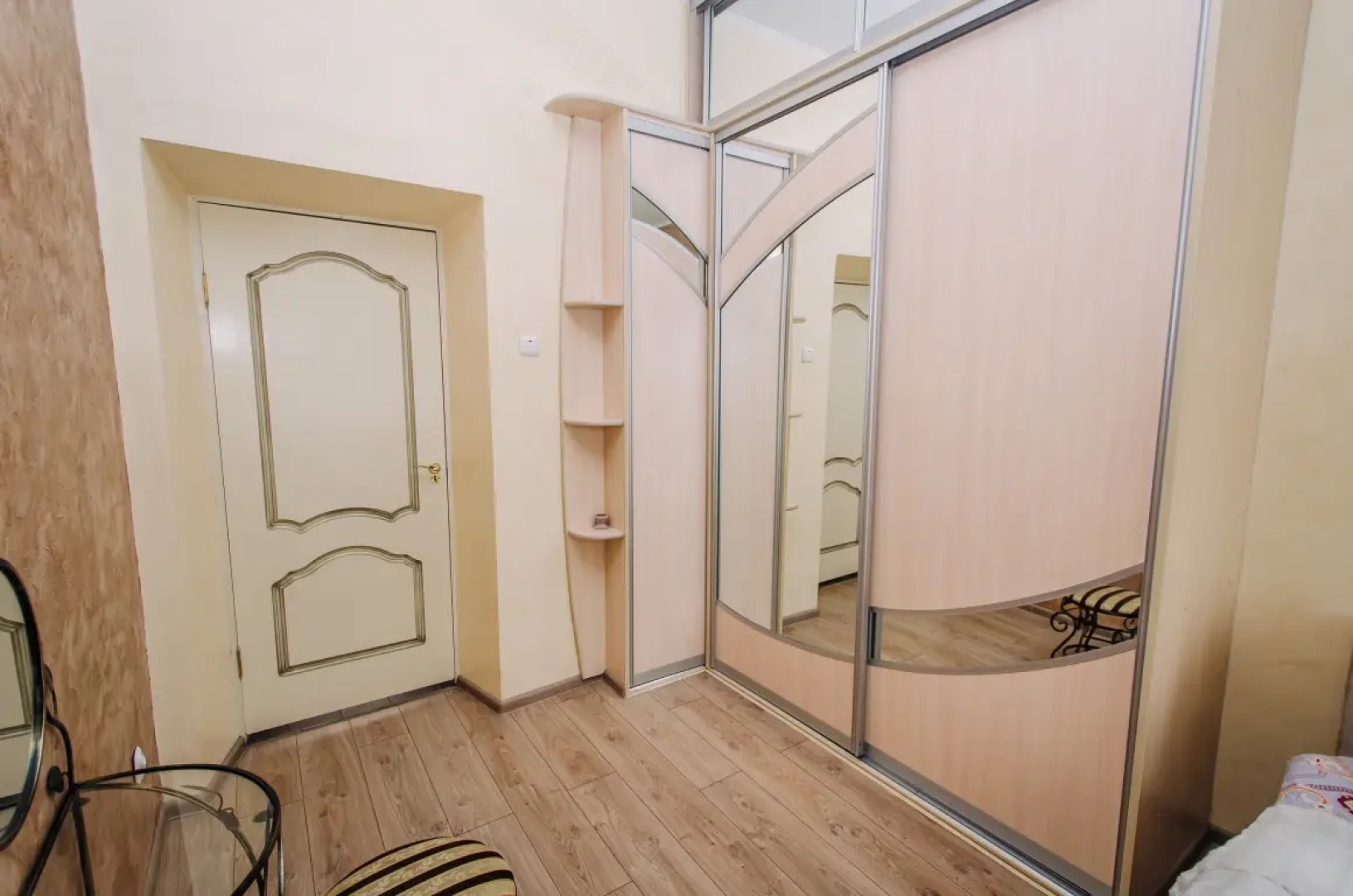 Апартаменты Трехкомнатные апартаменты