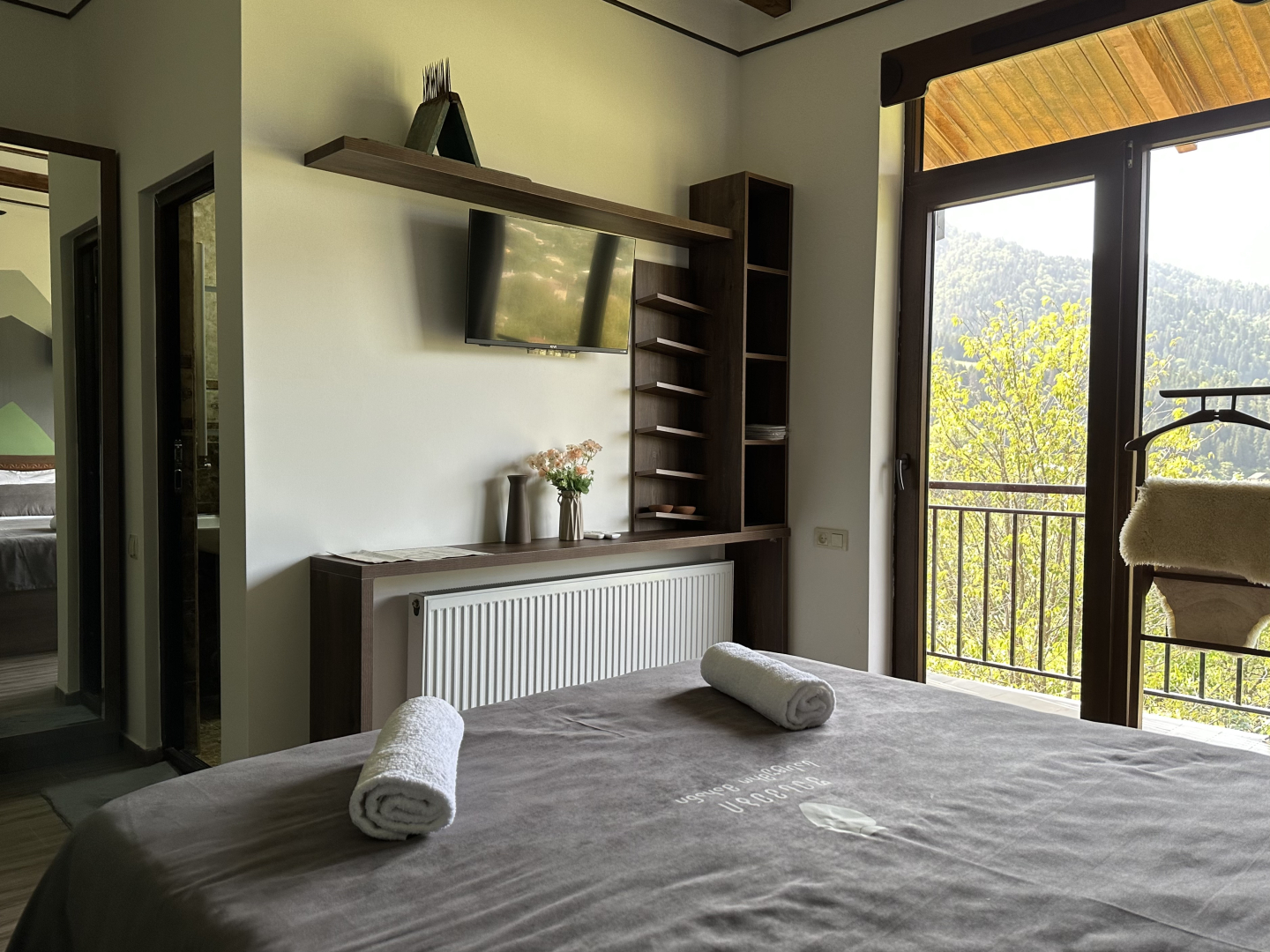 Pesvebi Design Hotel and cellar