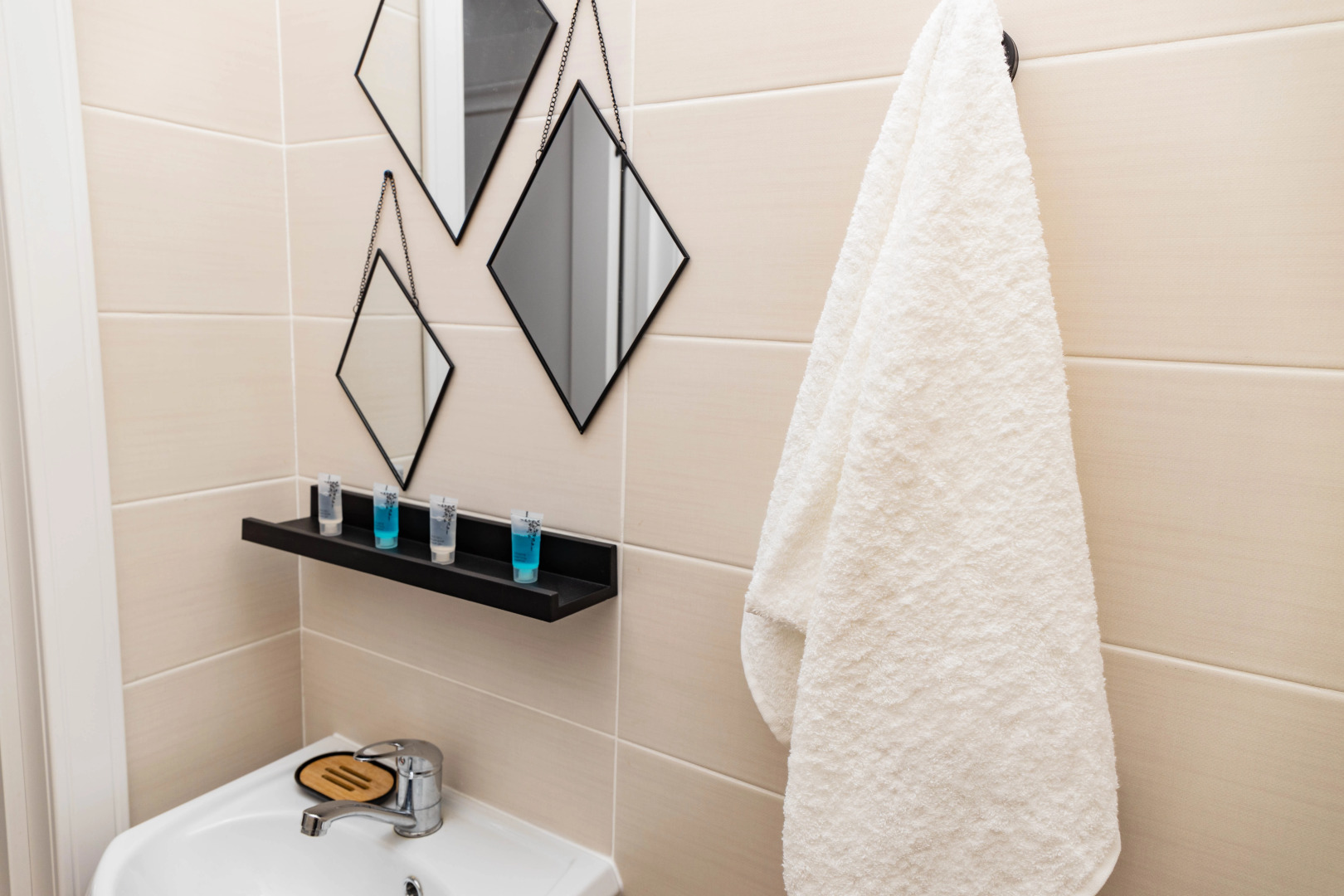 Апартаменты двухкомнатные на Наурызбай батыра 127/5