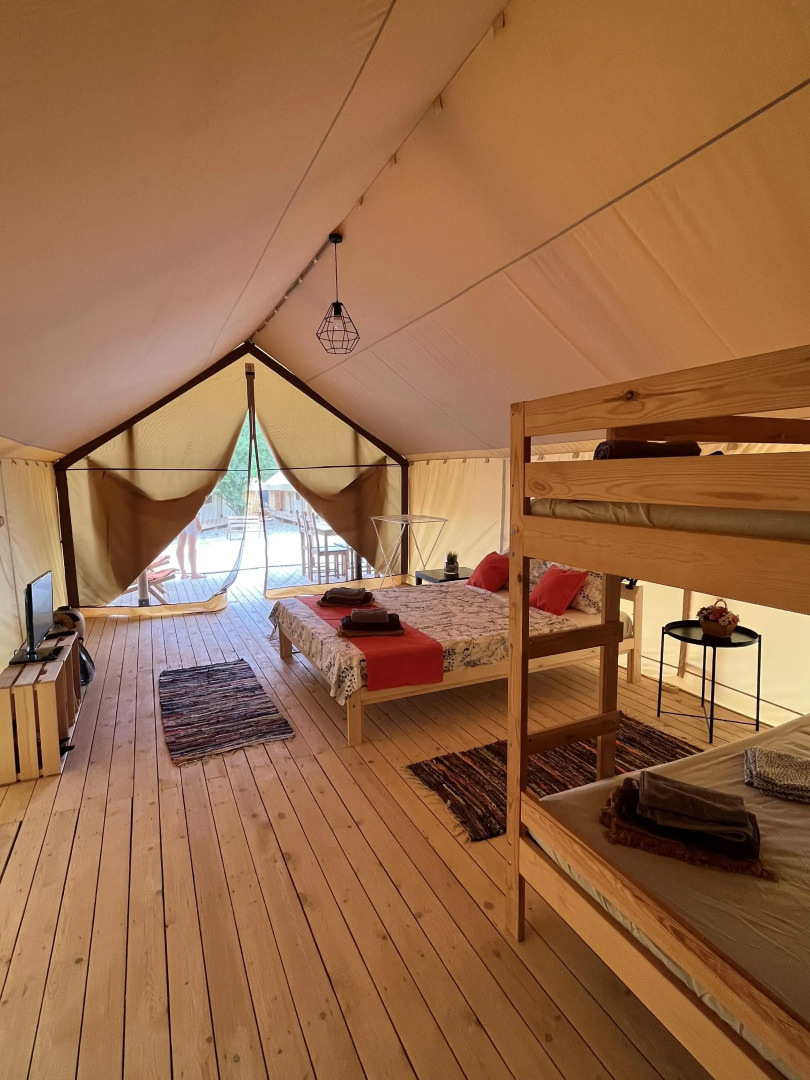 Глэмпинг Гости