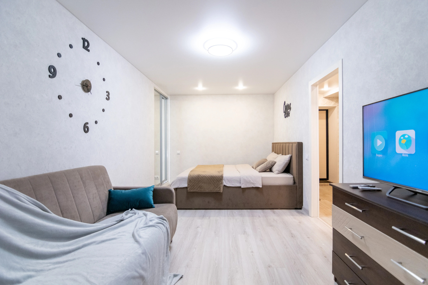 Апартаменты Hedonism Aparts на Циолковского 2В