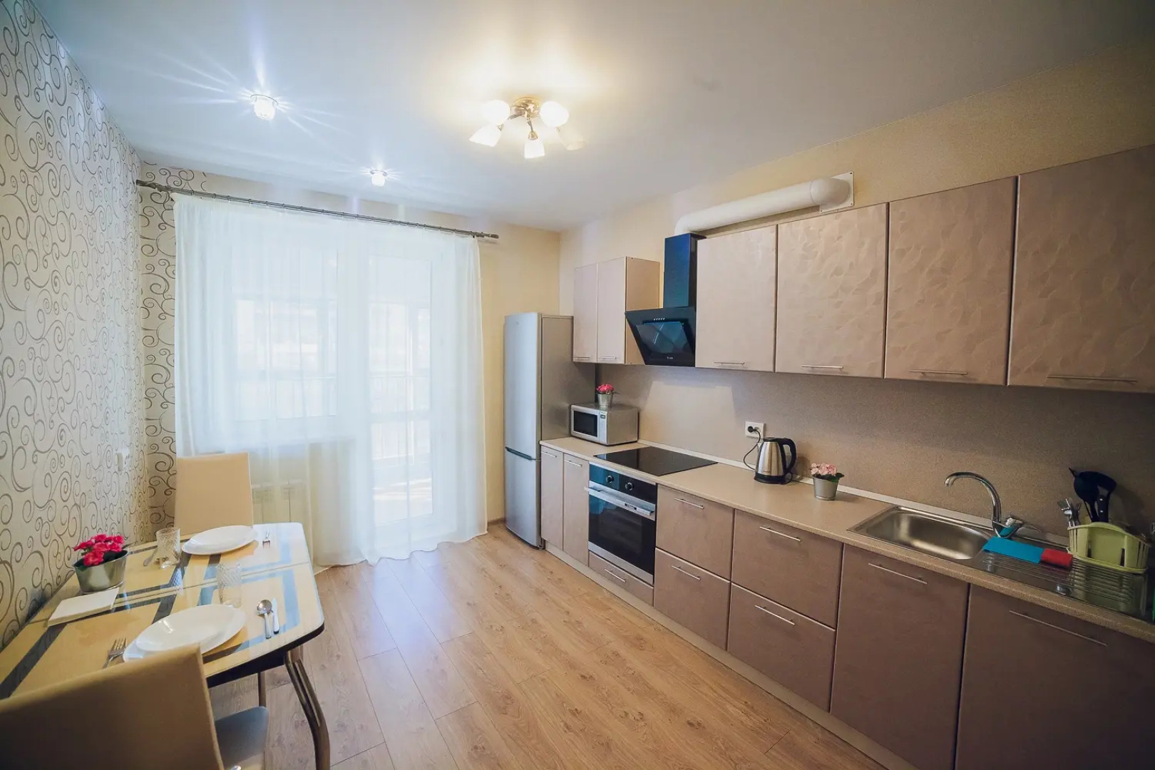 Апартаменты Октябрьской Революции 23 А