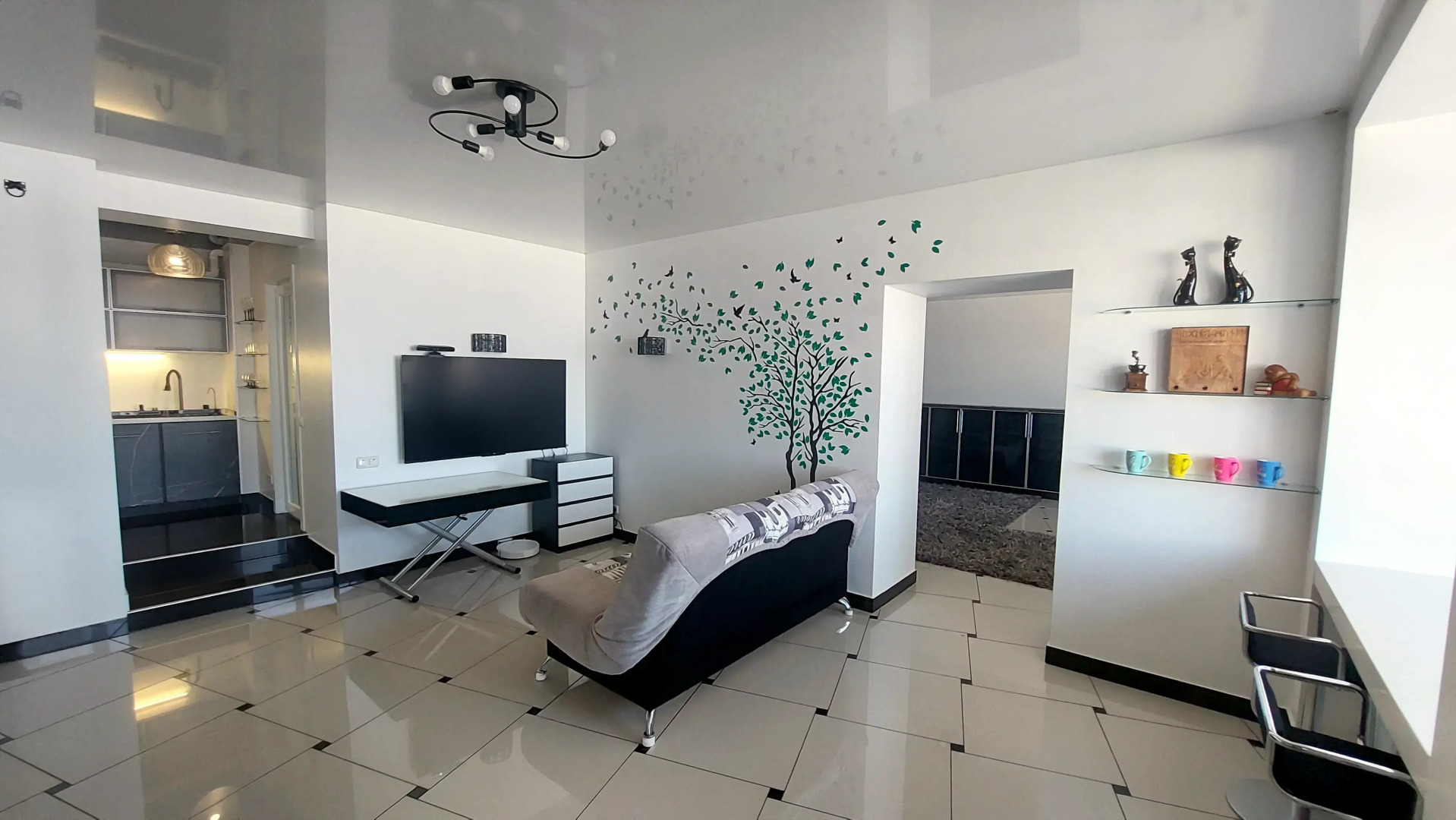 Квартира на берегу моря в центре города