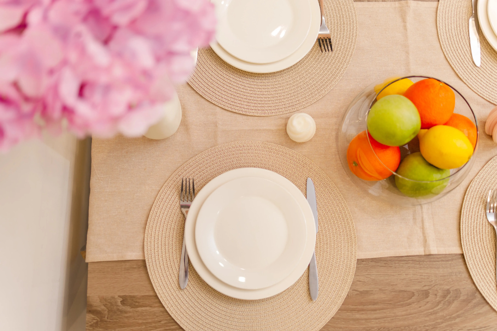 Апартаменты on Saryan Str. 26/3-5