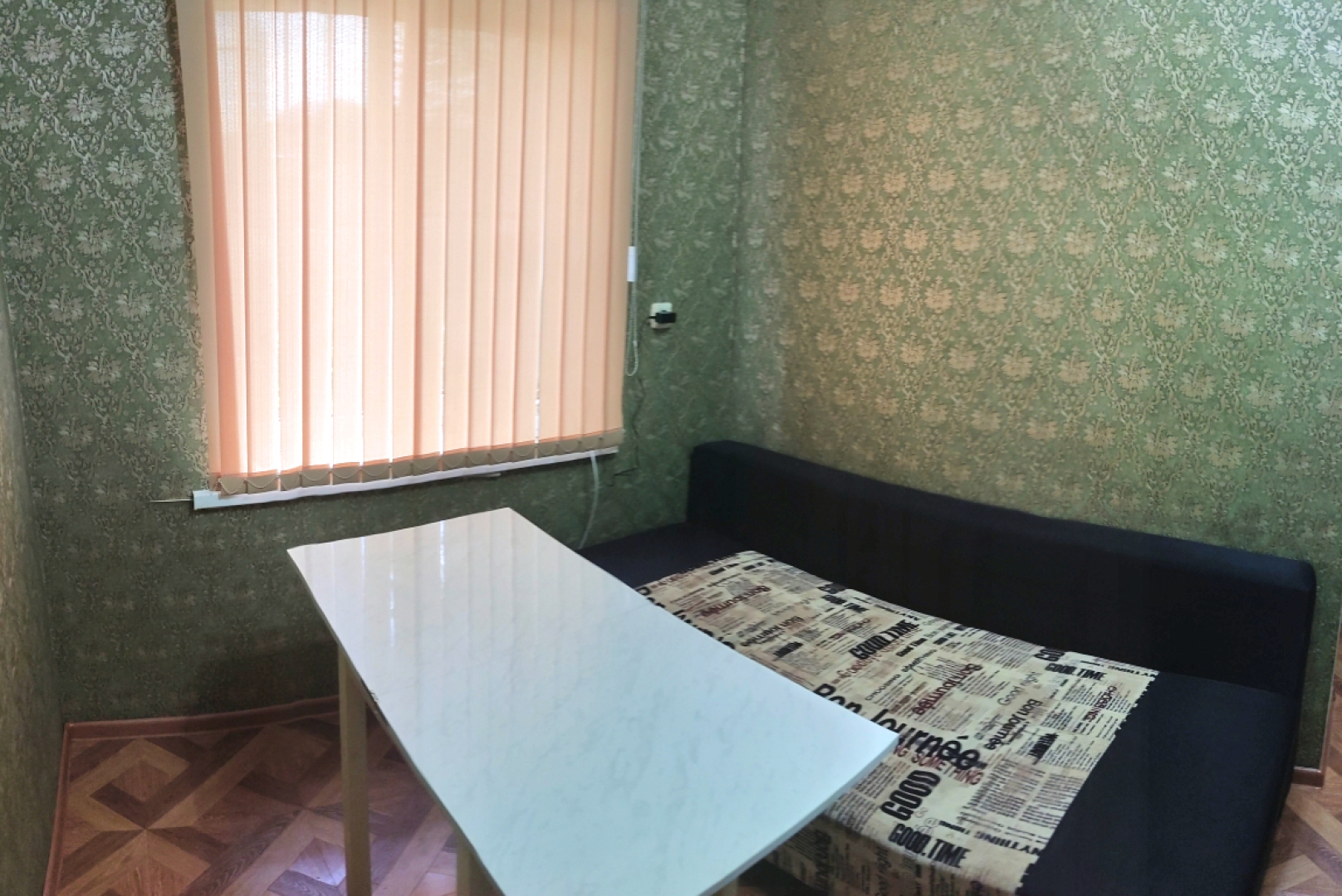 Двухкомнатная  квартира в Центре на Рожанского