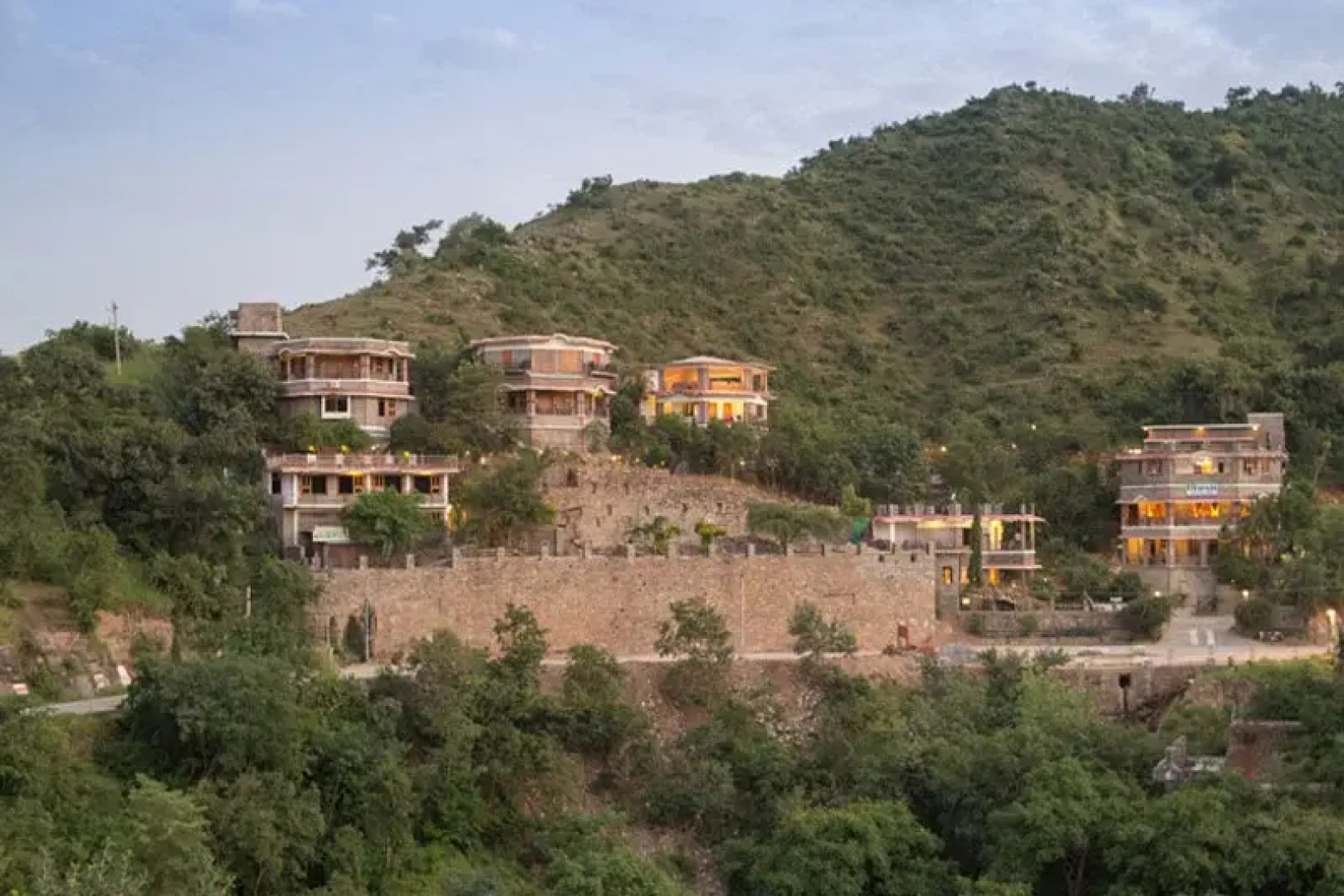 Отель Tiger Valley Luxury Resort Kumbhalgarh