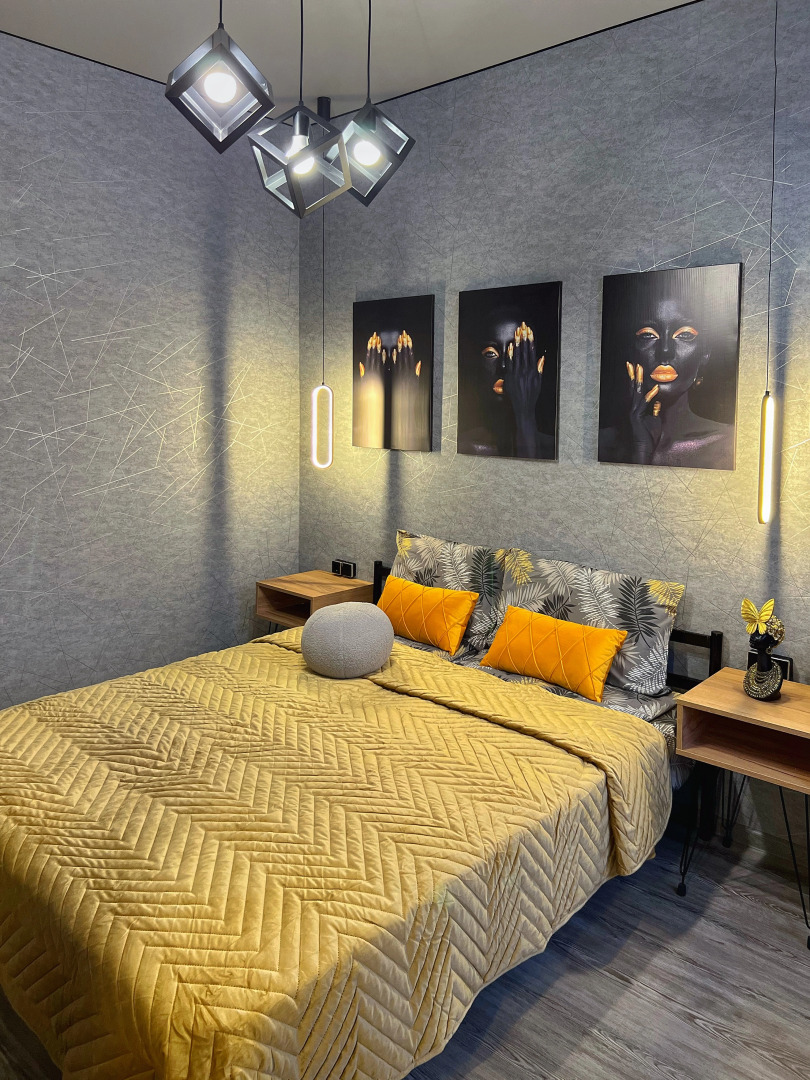 Апартаменты Granada Шикарная евро-двушка в центре города с новым ремонтом в стиле Лофт