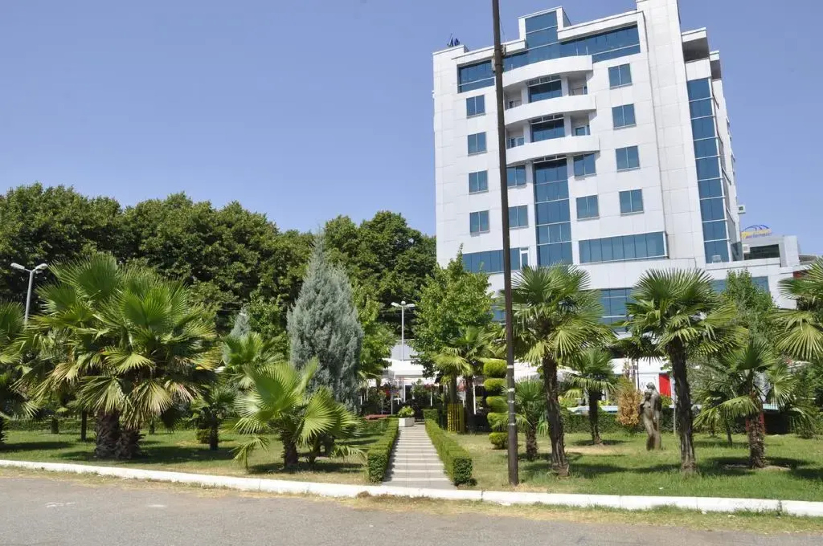 Отель Europa Grand