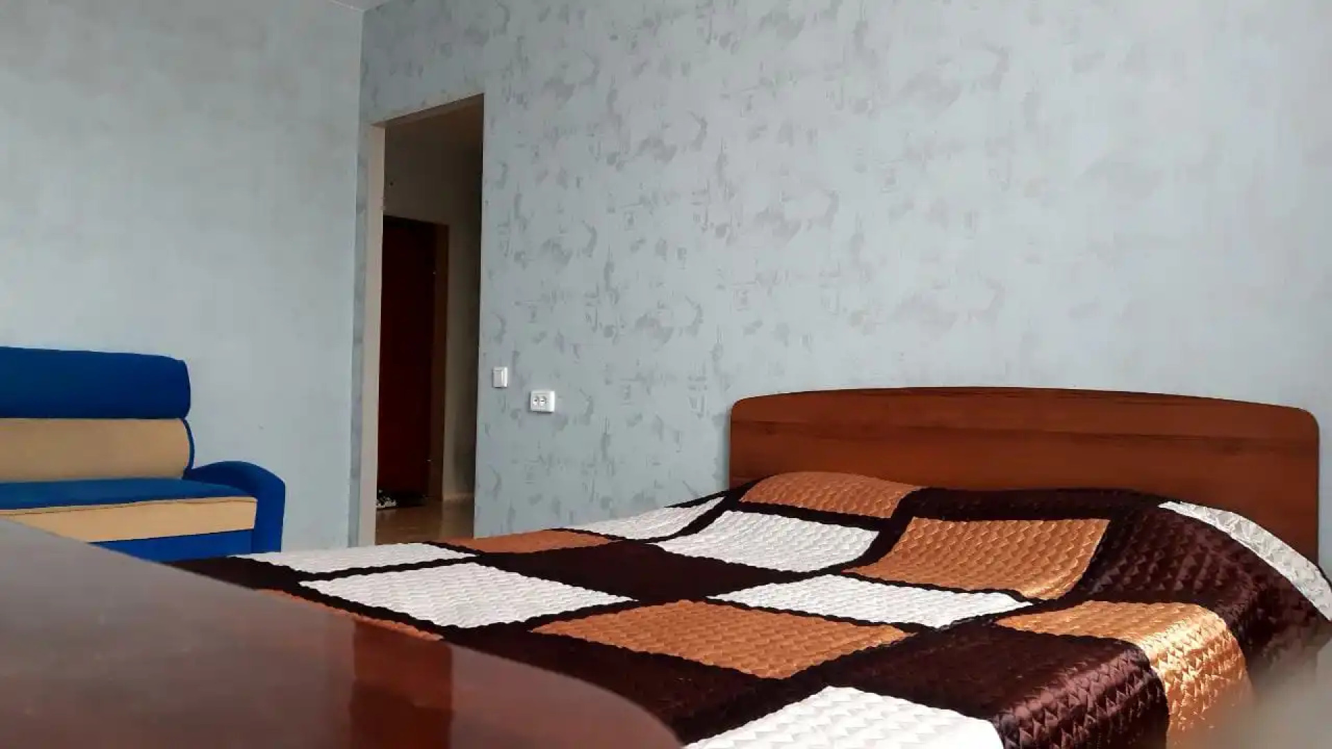 Апартаменты on Oktyabrskaya street