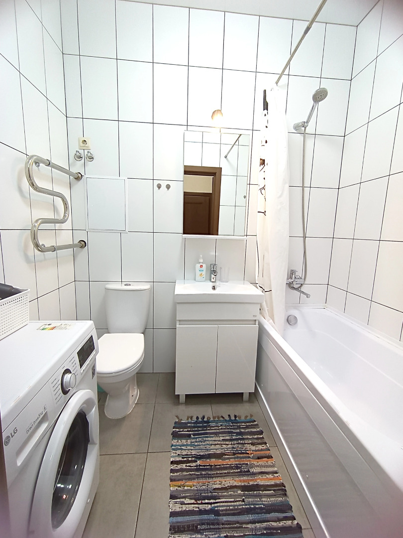 Апартаменты 100 Ночей на Комсомольском 122Г