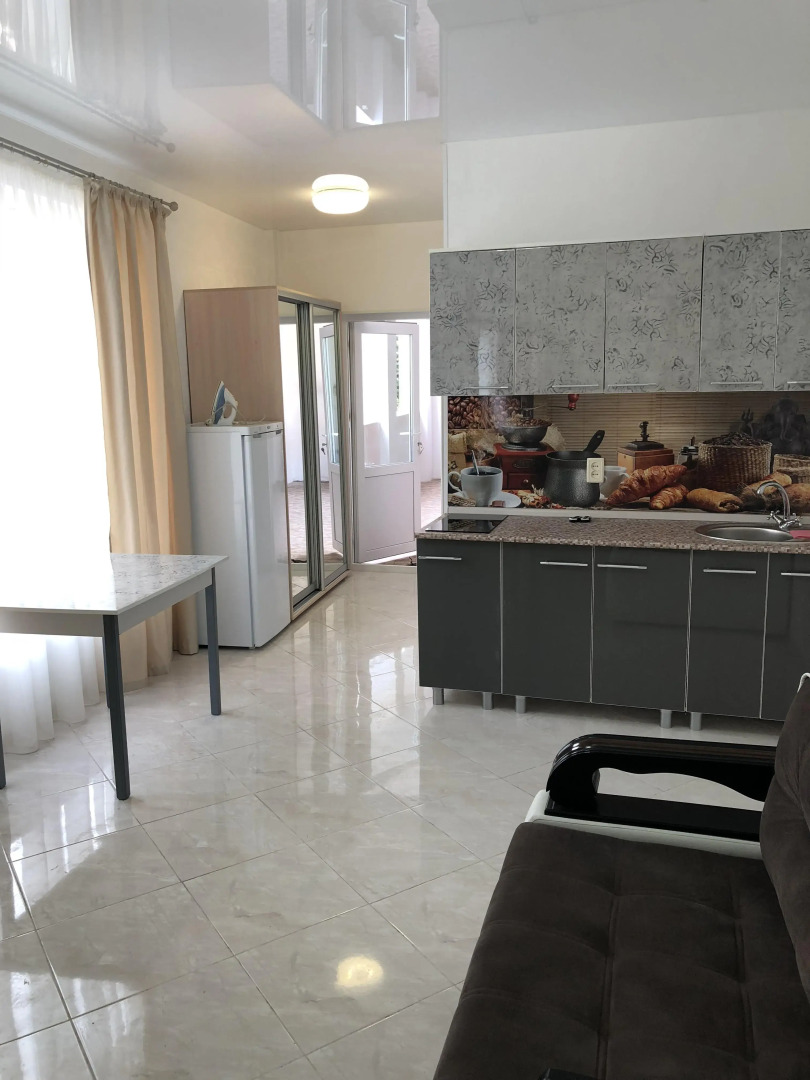 Жилое помещение на Революции 16