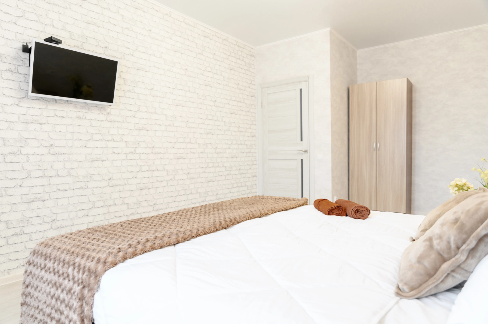 Апартаменты стильные в элитном жилом комплексе от LetoApart