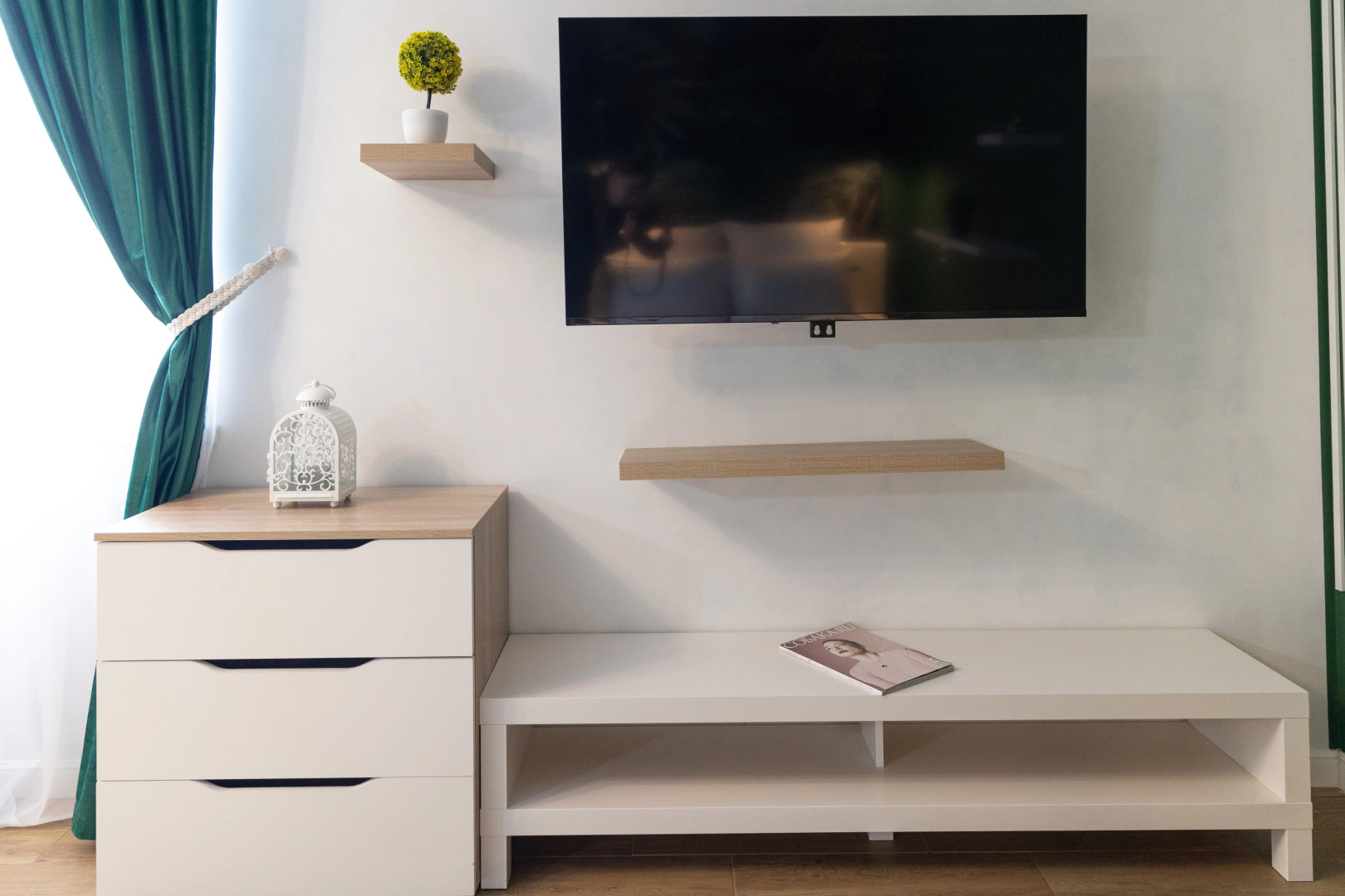 Апартаменты LovelyHome39 на Набережной у Моря