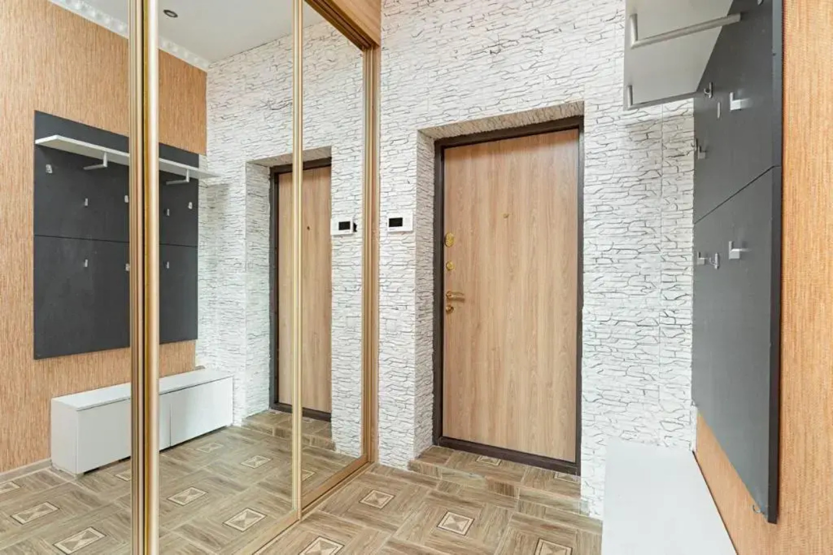 Апартаменты Роскошные возле Чаши