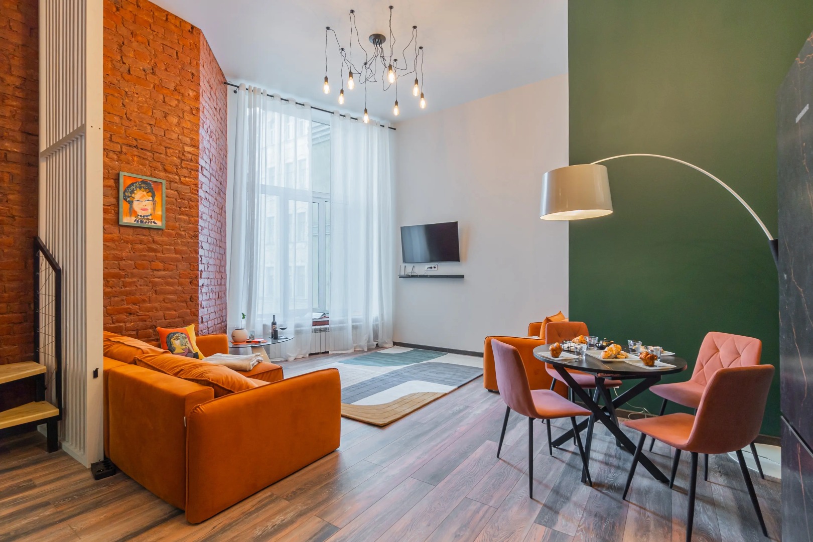 Апартаменты Просторная студия в центре