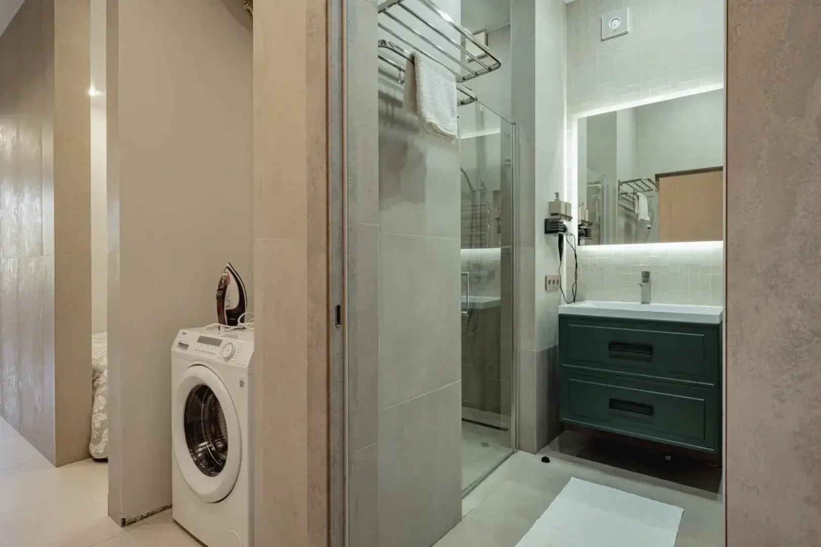 Квартира Двухкомнатная квартира с балконом в комфортном ЖК Монако