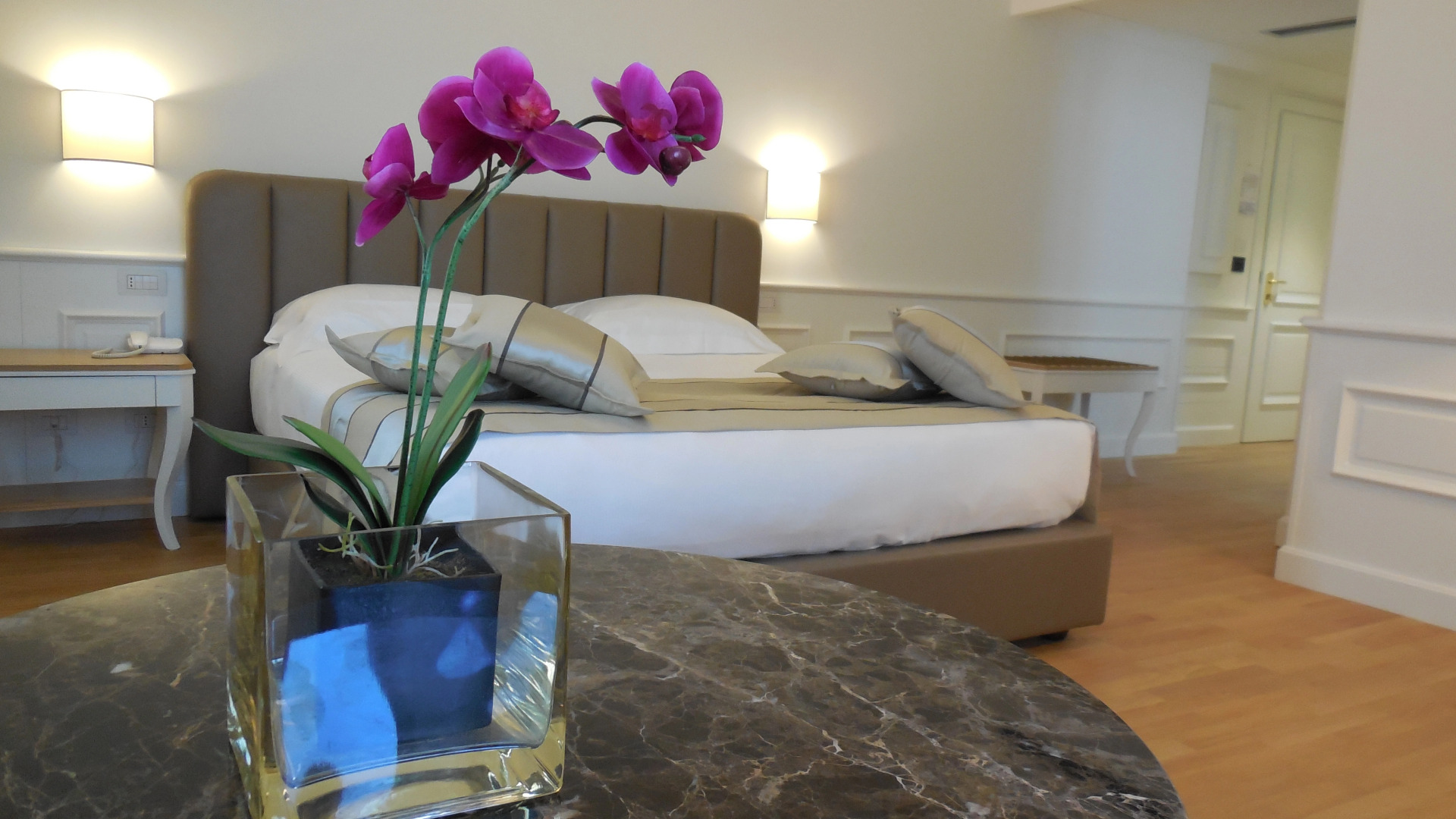 Отель MARECHIARO