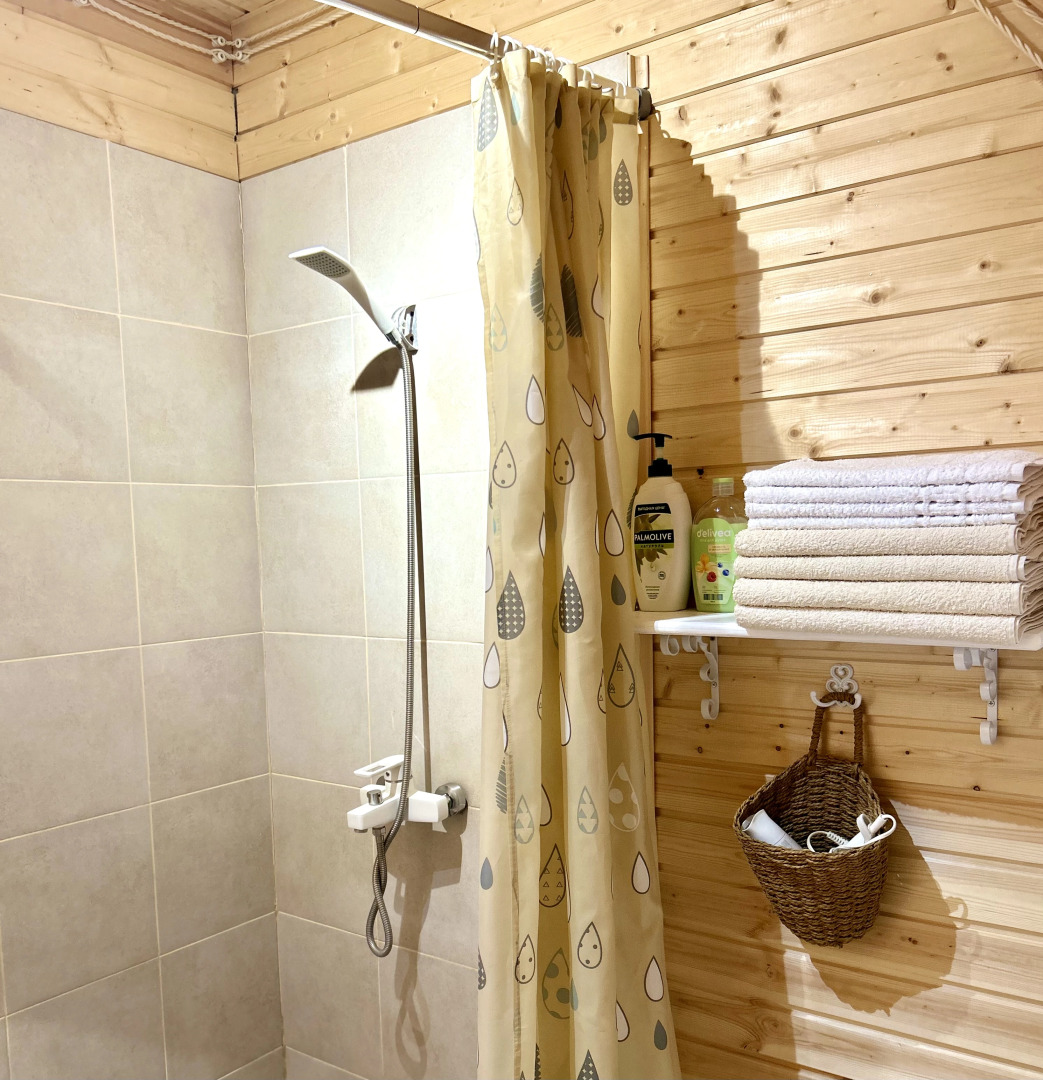 Шале У Монастыря