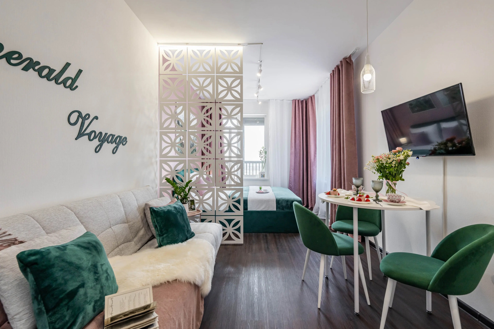 Апартаменты Emerald Voyage Тосина улица 6