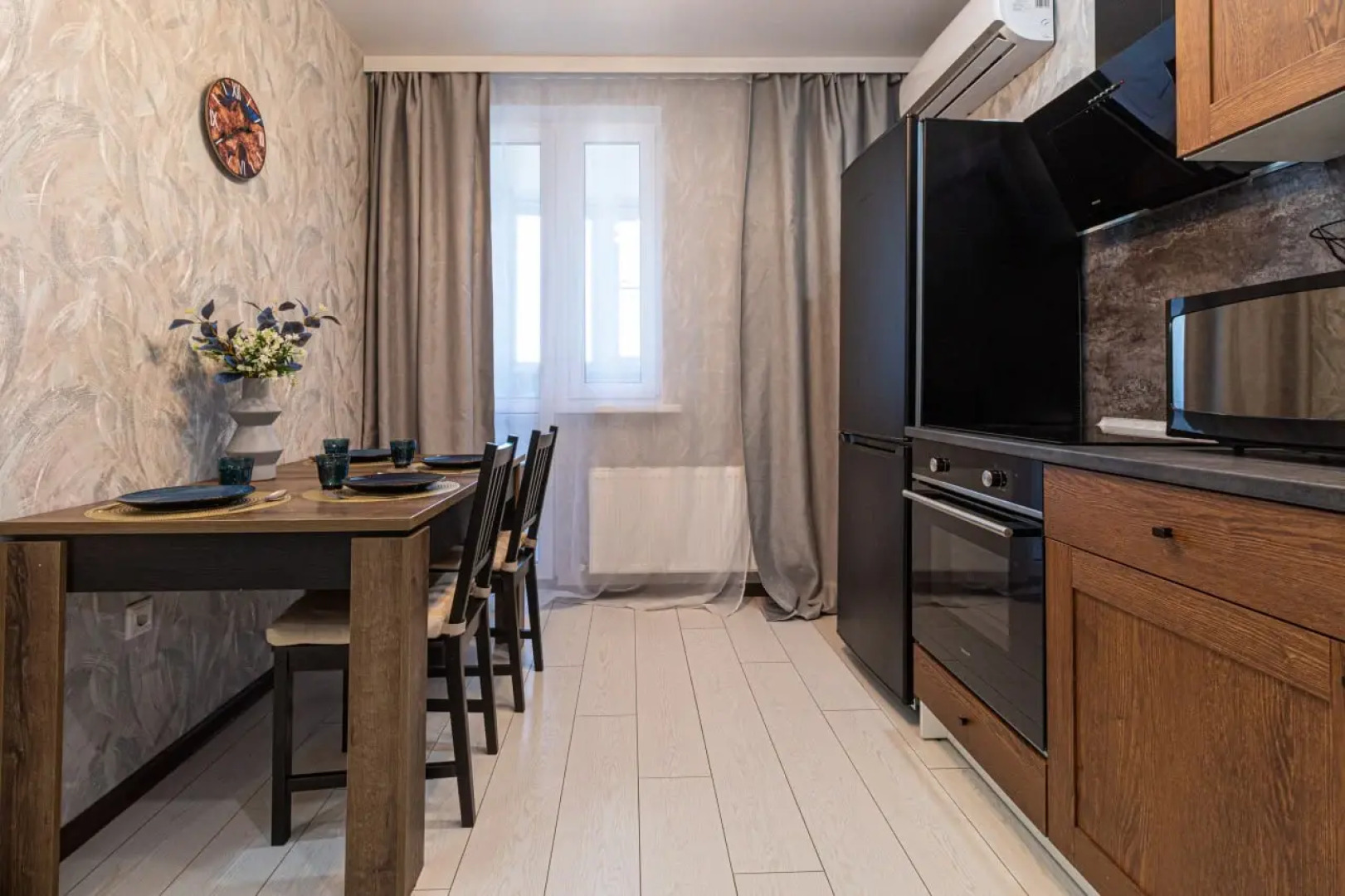 Апартаменты Семейные Люкс на Крузенштерна Yana Apart