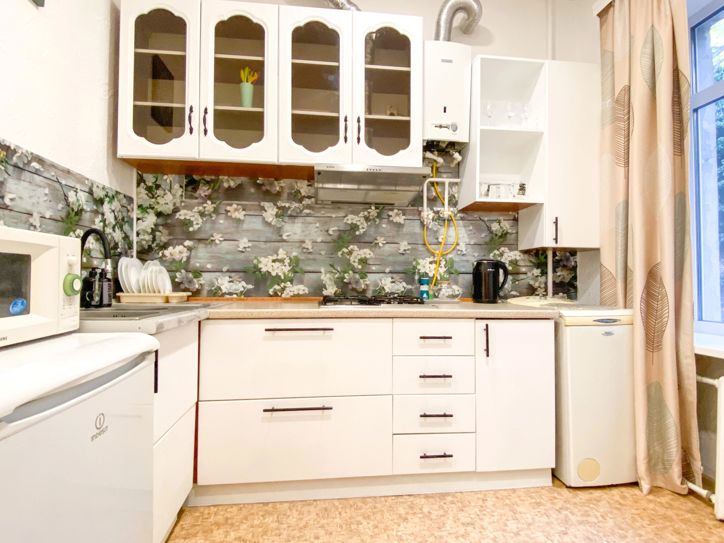 Апартаменты Счастье жить в центре Севастополя