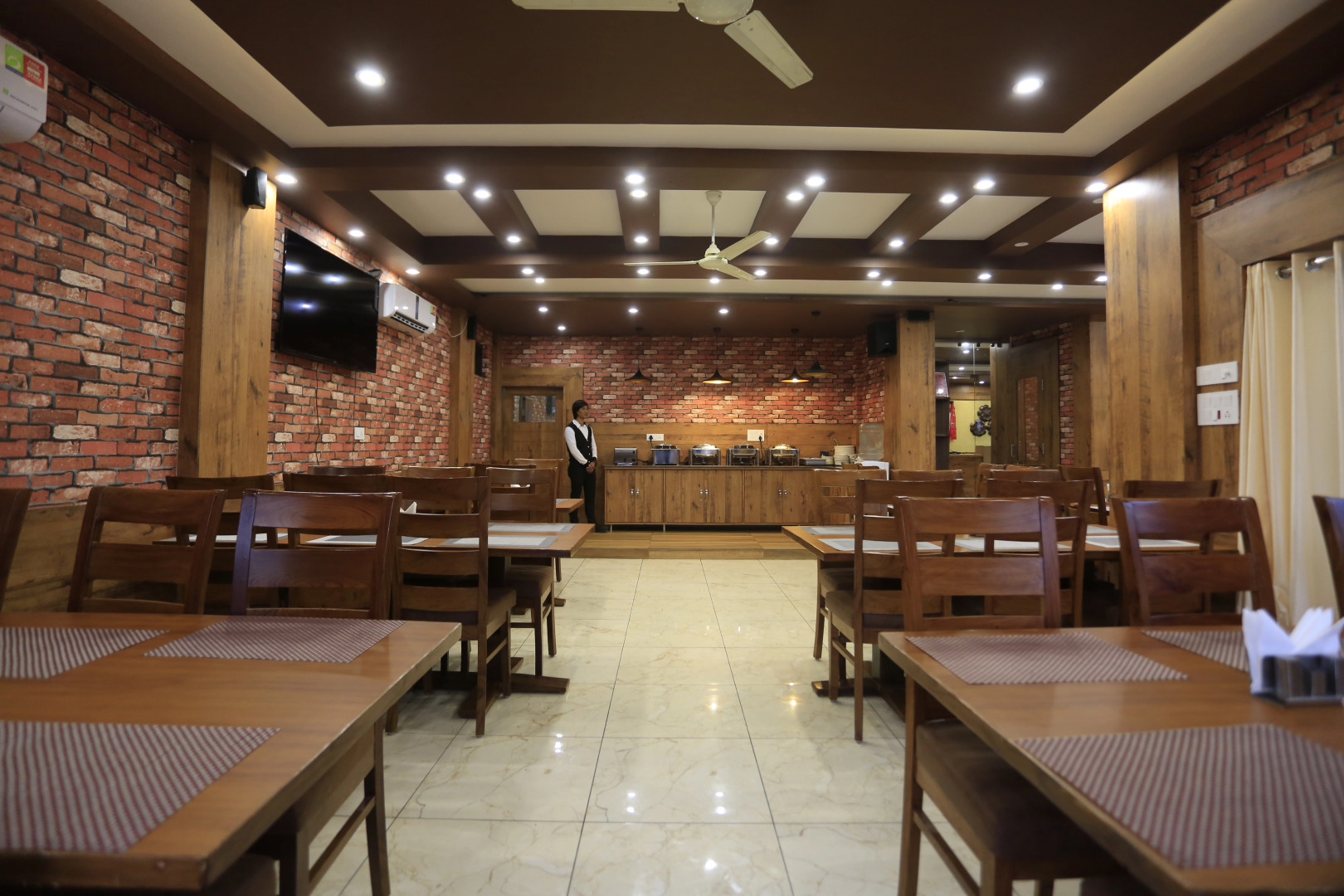 Отель Buddha House Himalayan Brothers