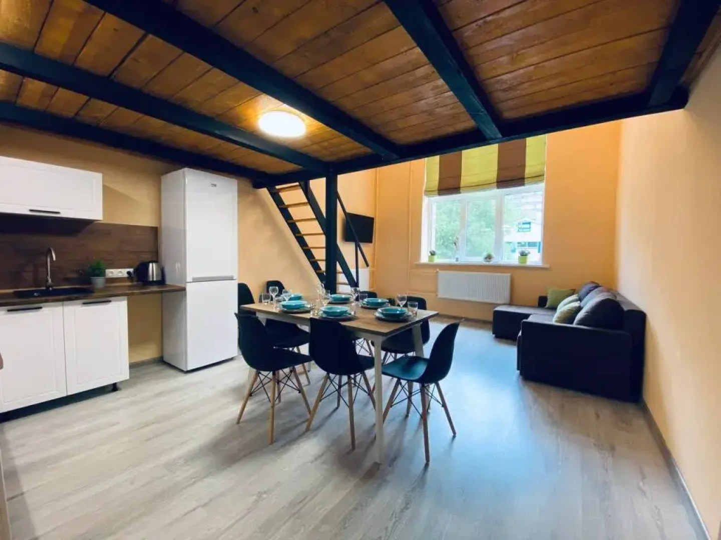 Апартаменты Room-Room Хользунова 39