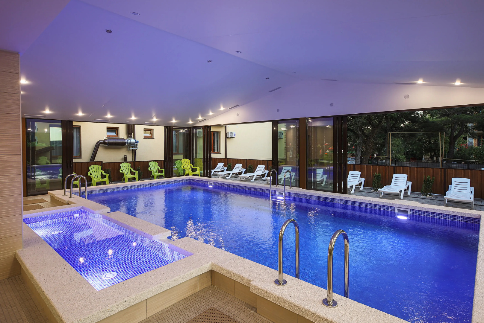 Отель Версаль