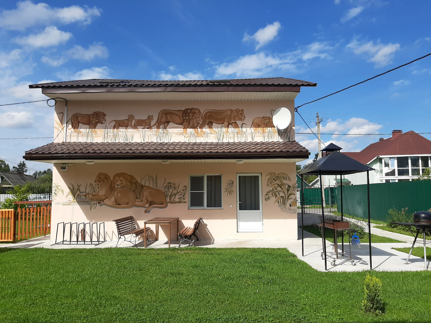 Частный дом Большая дача в Ушаках 1