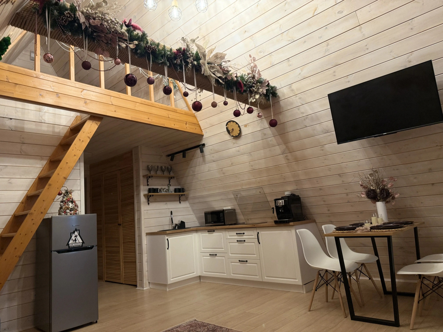 Глэмпинг Две Хижины