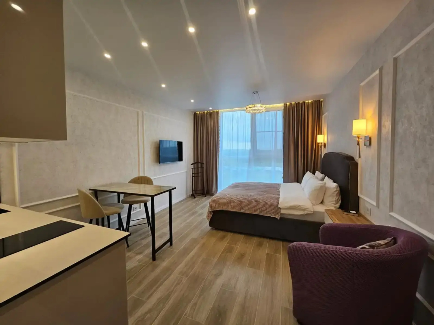 Квартира Студия 69