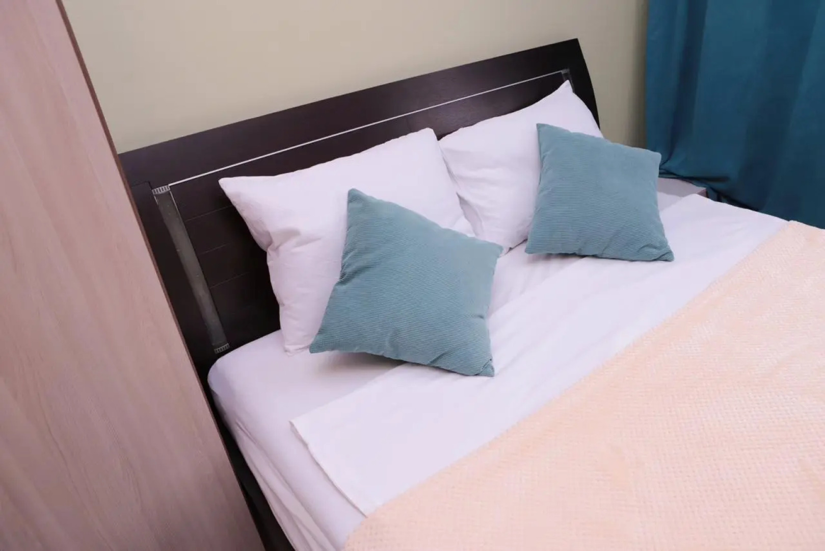 Апартаменты на 14 этаже мкр Супонево к10