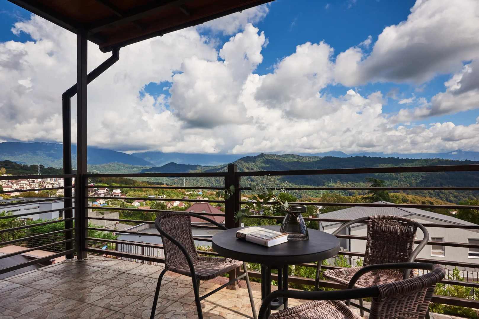 Вилла Усадьба Высокое с Панорамным Видом и Бассейном