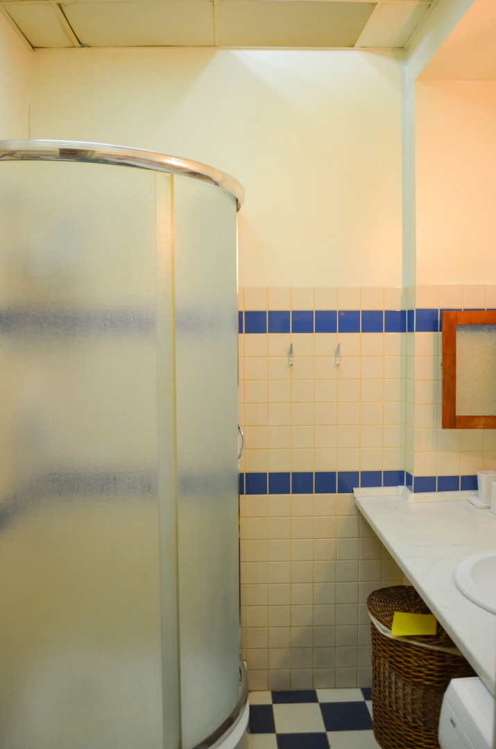 Квартира Antic Style Apartments