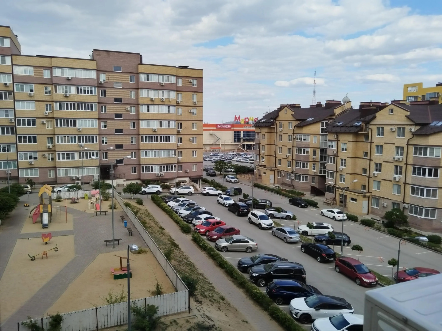 Квартира BGHouse у ТРК Мармелад