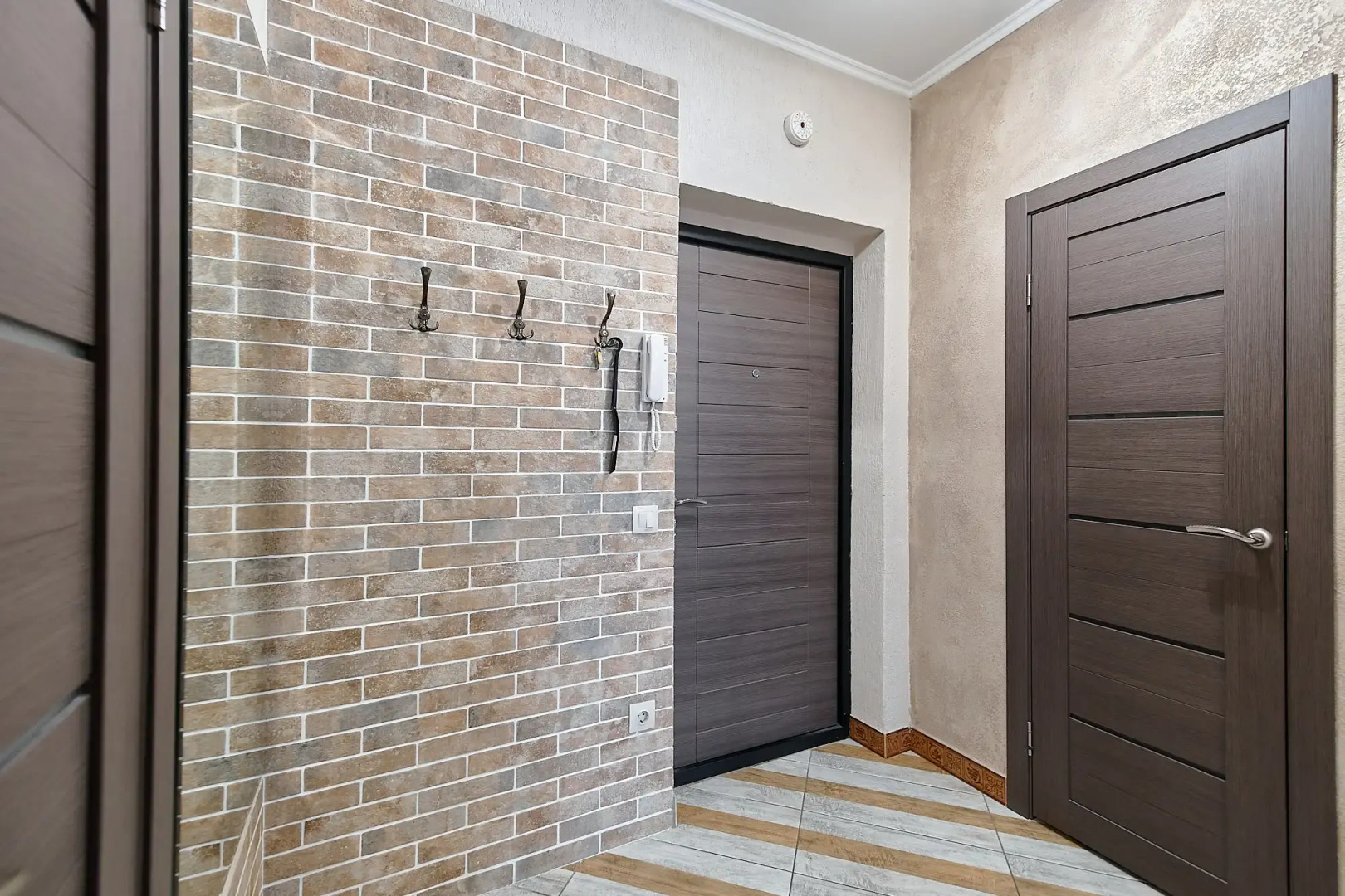 Апартаменты Тимирязева 10 Yellow