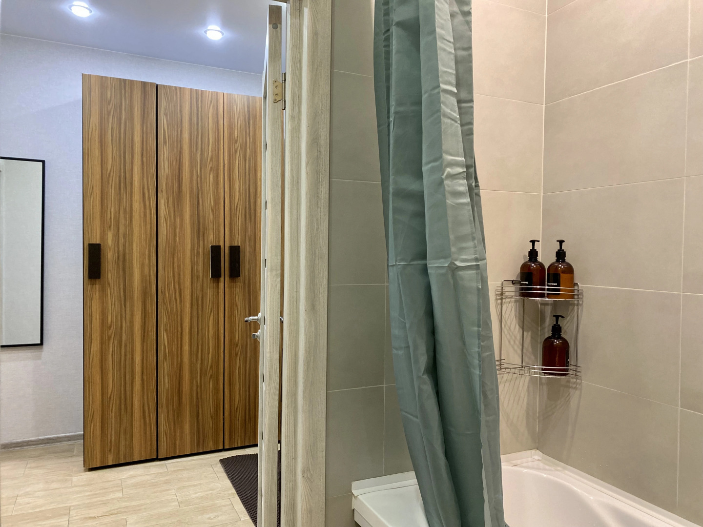 Апартаменты Топаз, закрытый двор, рядом ТЦ Кристалл