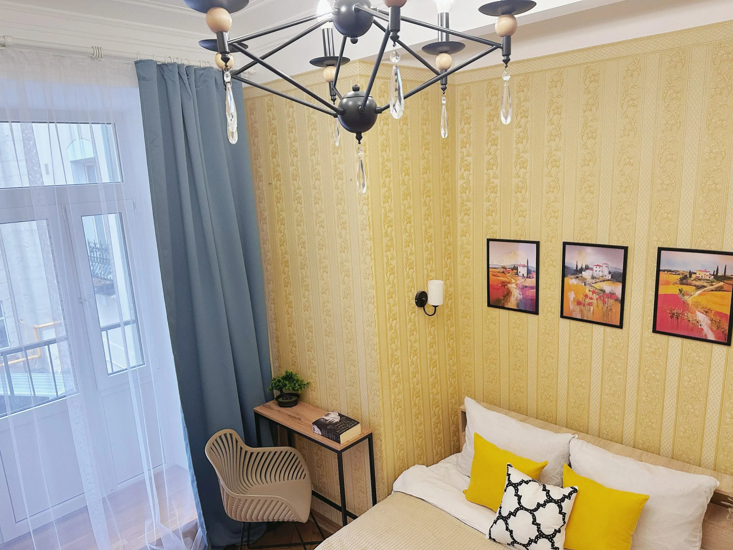 Квартира Четырехкомнатная Natali Apart на 8 Человек Около Патриарших Прудов в Центре Москвы