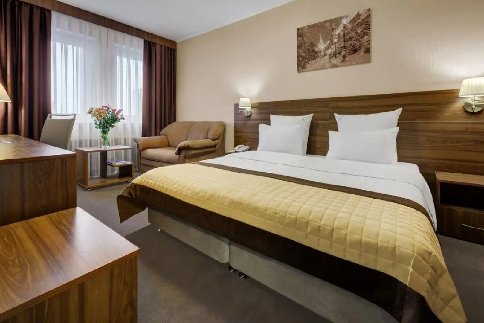 Гостиница Парк Тауэр