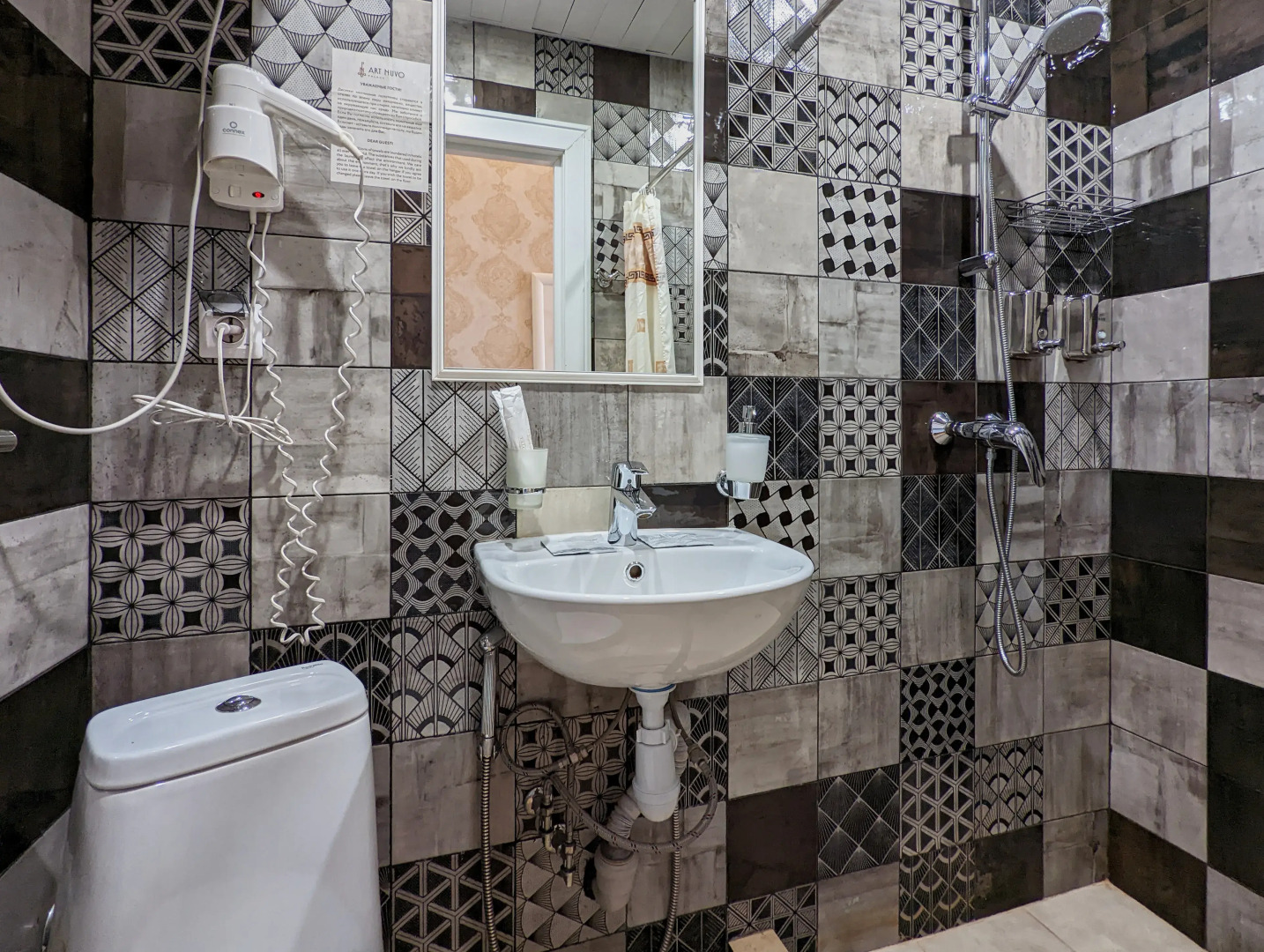 Отель Art Nuvo Palace