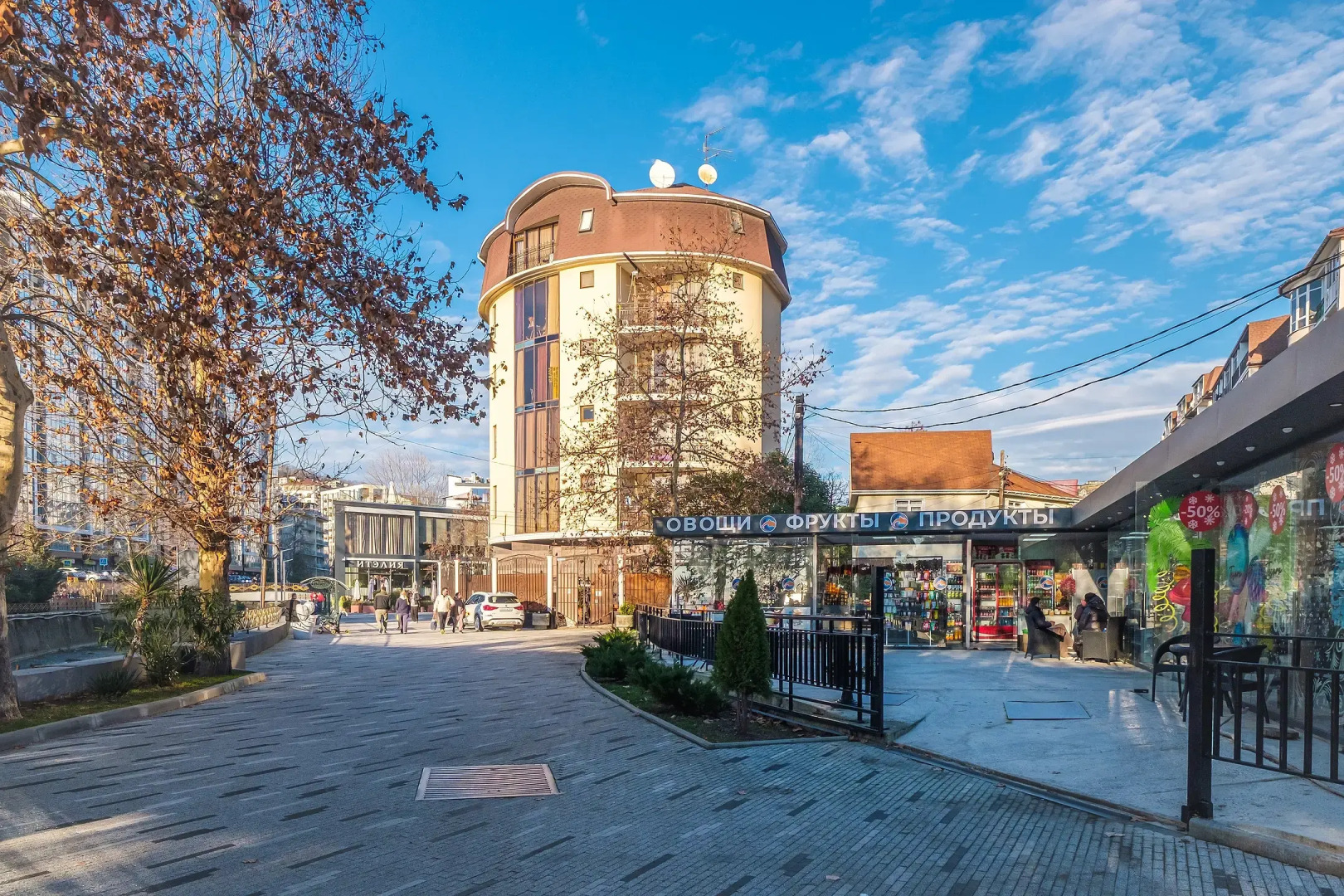 Апартаменты Волжская 77