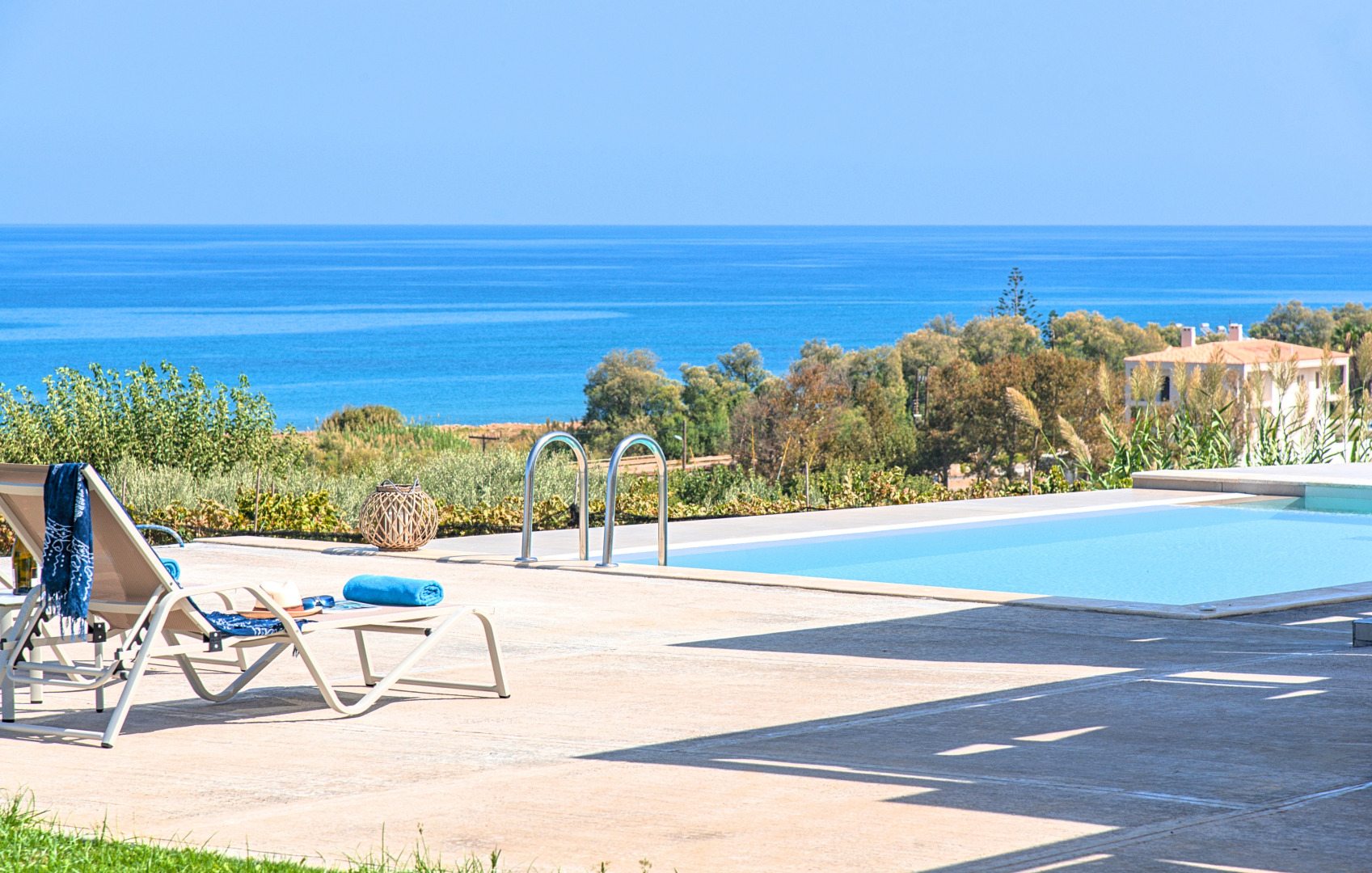 Вилла Vista Mare Heated Pool