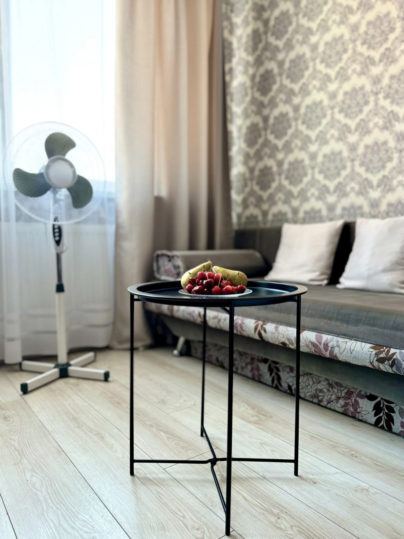 Апартаменты Друзья на Зорге 1