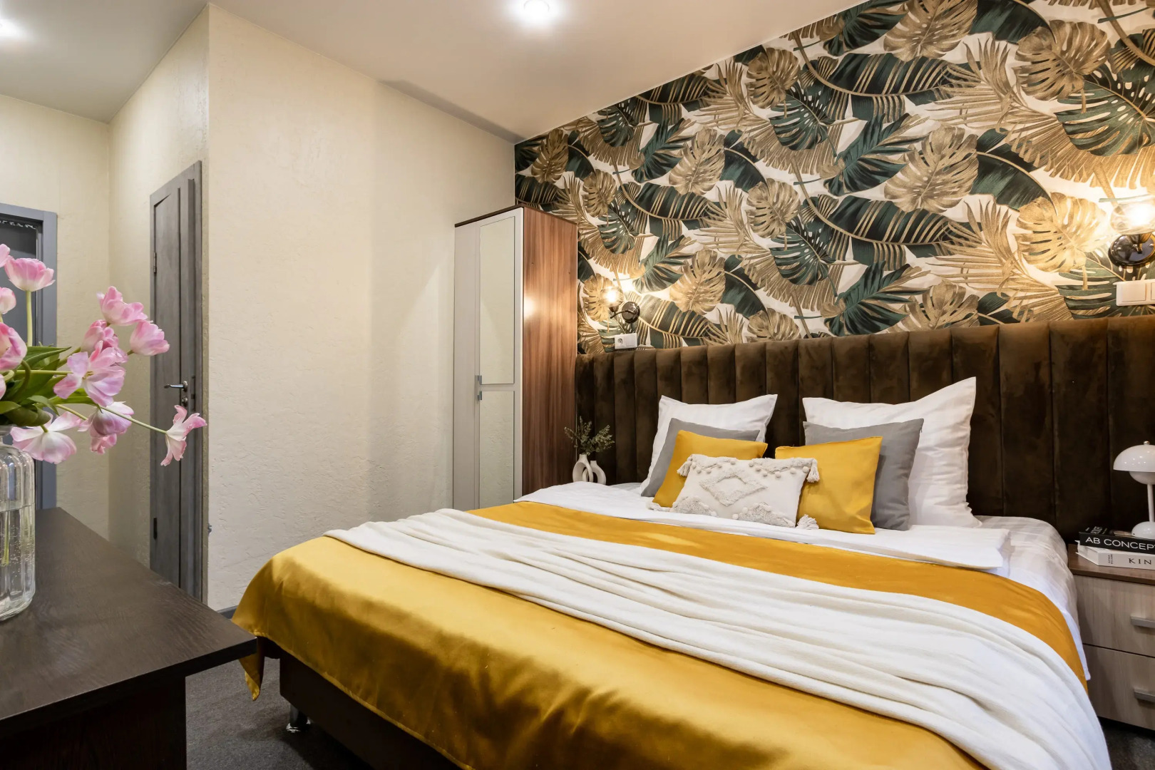 Отель Трауберг